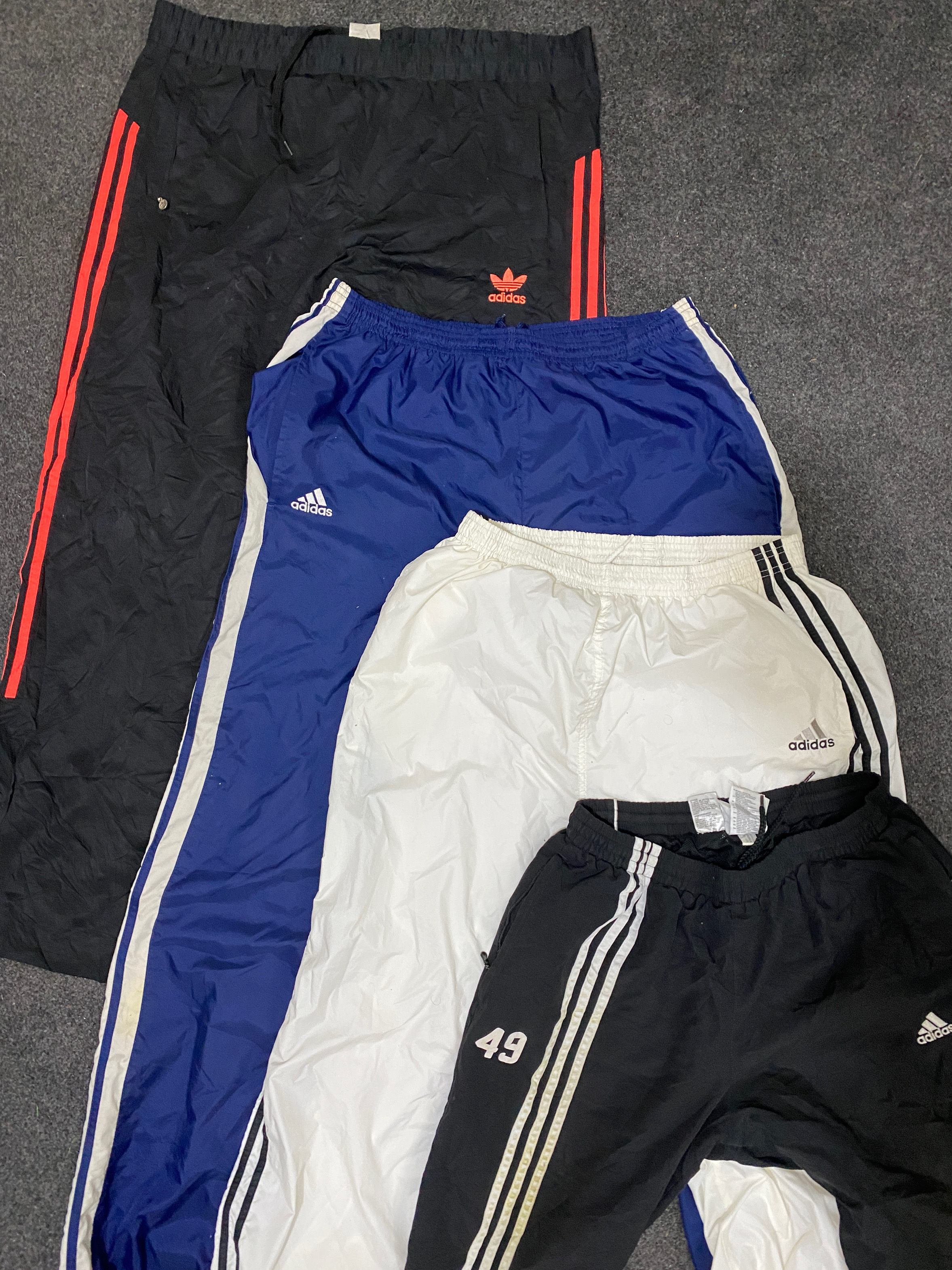 SD0206 - 🔥 Nike & Adidas Men’s Trousers