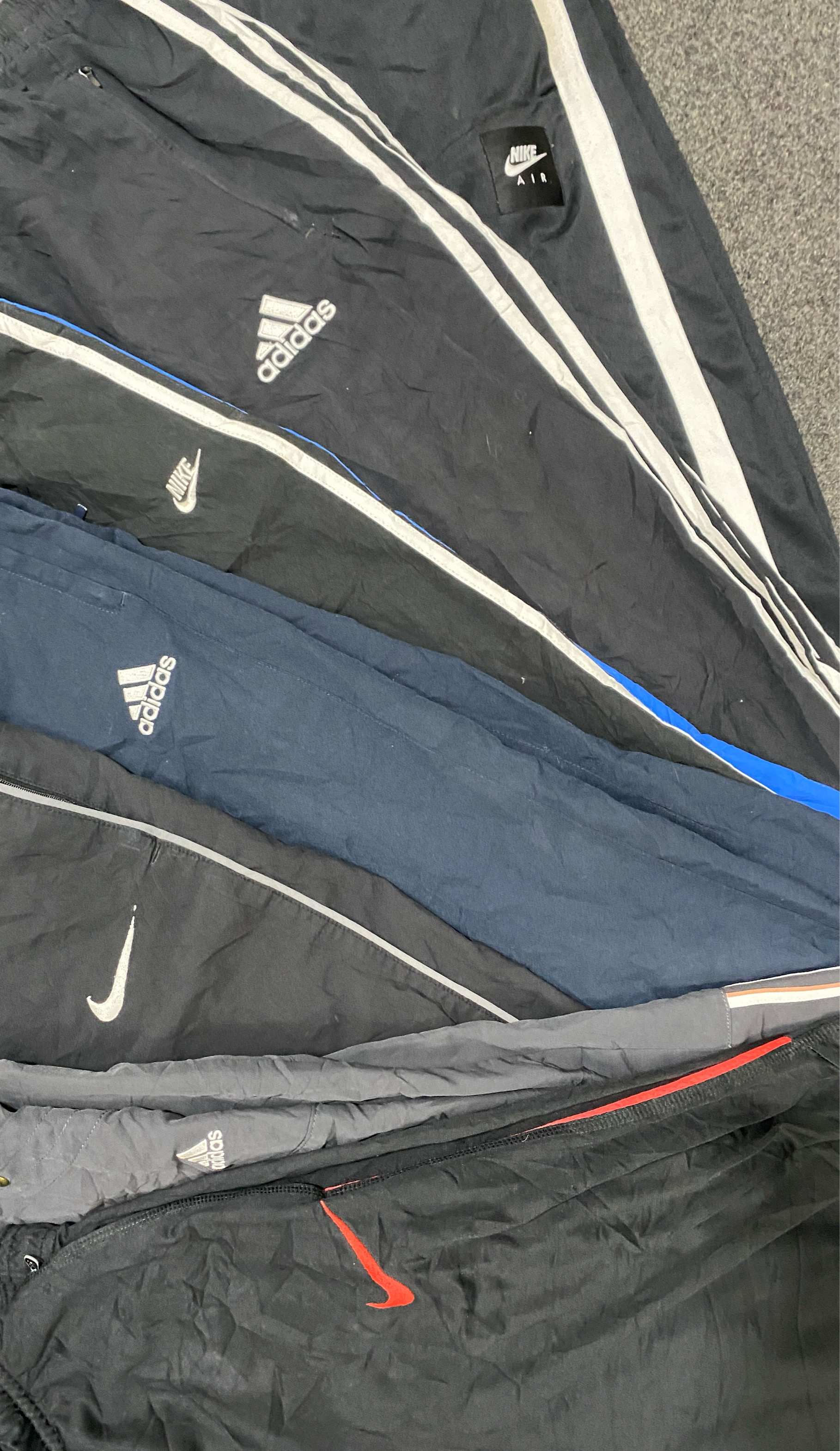 SD0206 - 🔥 Nike & Adidas Men’s Trousers