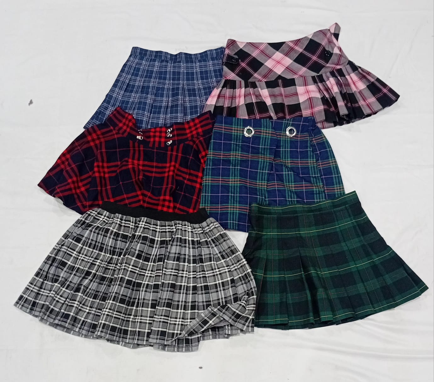 IQ0785 Y2K Plaid Babe Mini Skirt