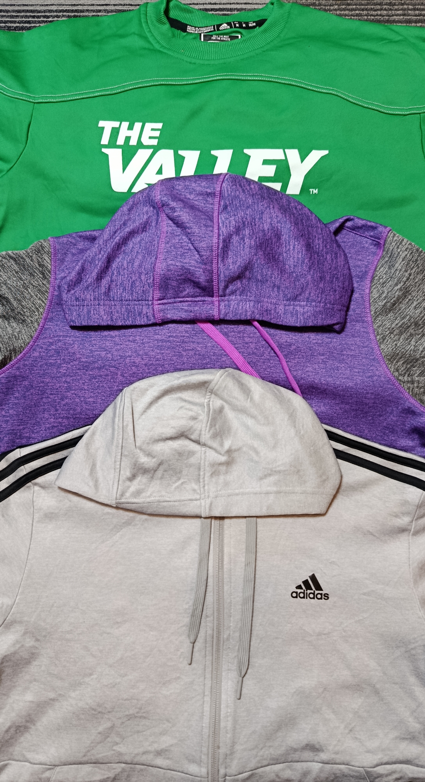 Adidas Hoodie/ Sweatshirt (2377)