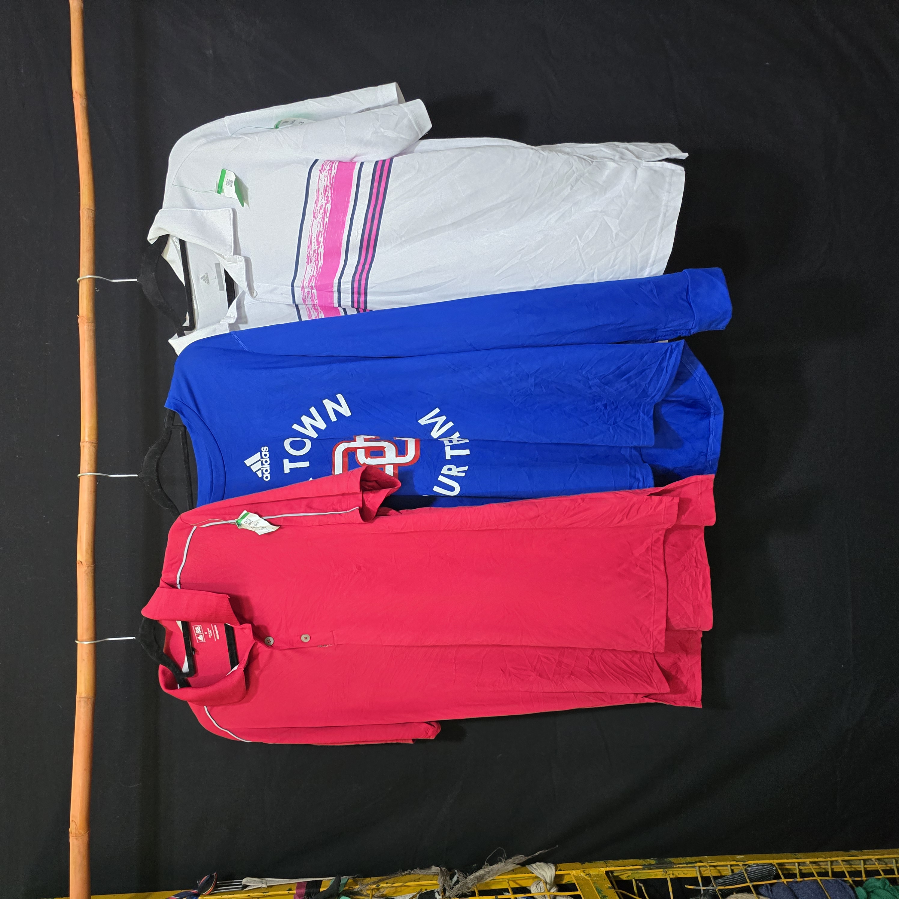AV-0071 Adidas Tシャツ