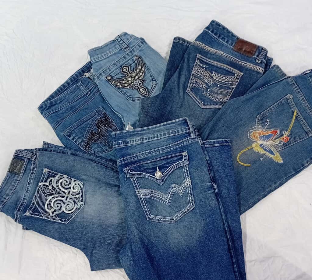 IQ0832 Y2K Y2K Icon Flares Jeans