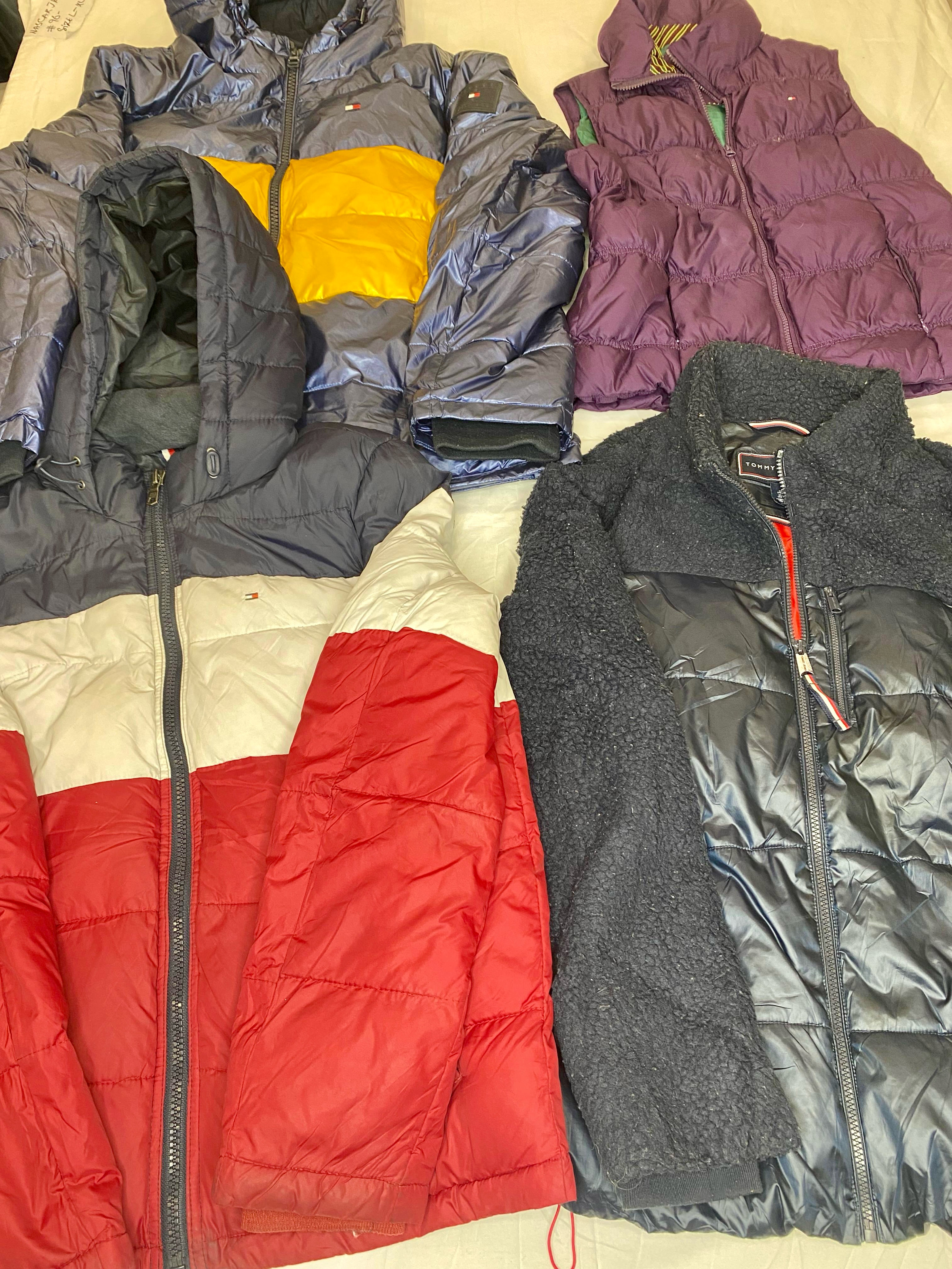 Tommy Hilfiger Premium Puffer Jackets | V-T059