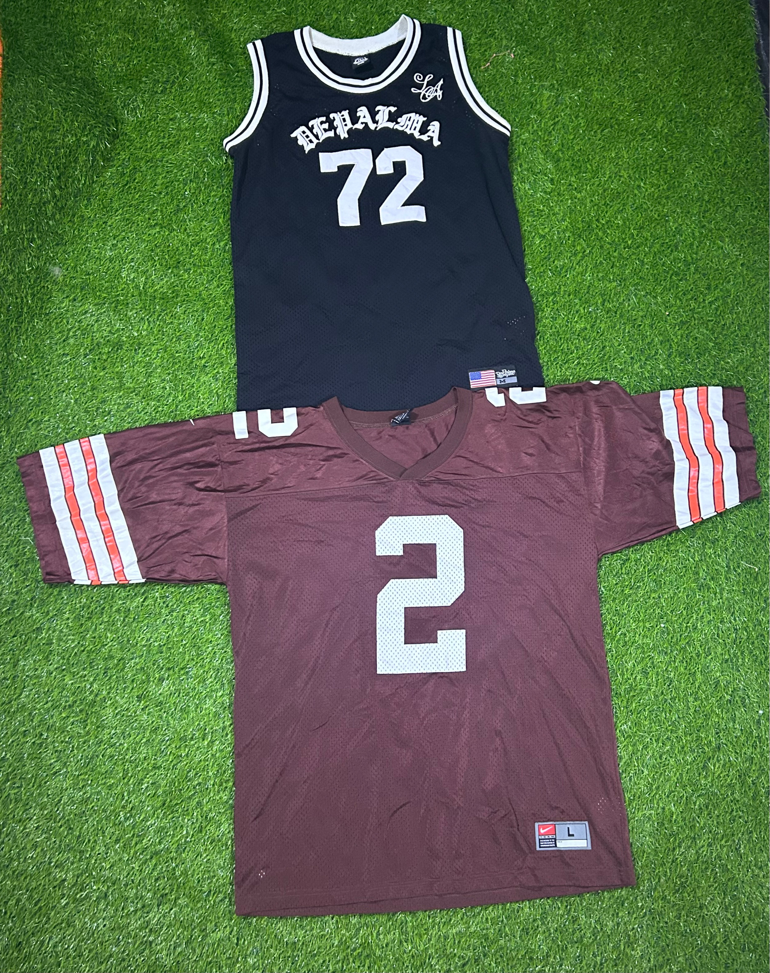 ナイキ NFL と無地のジャージ