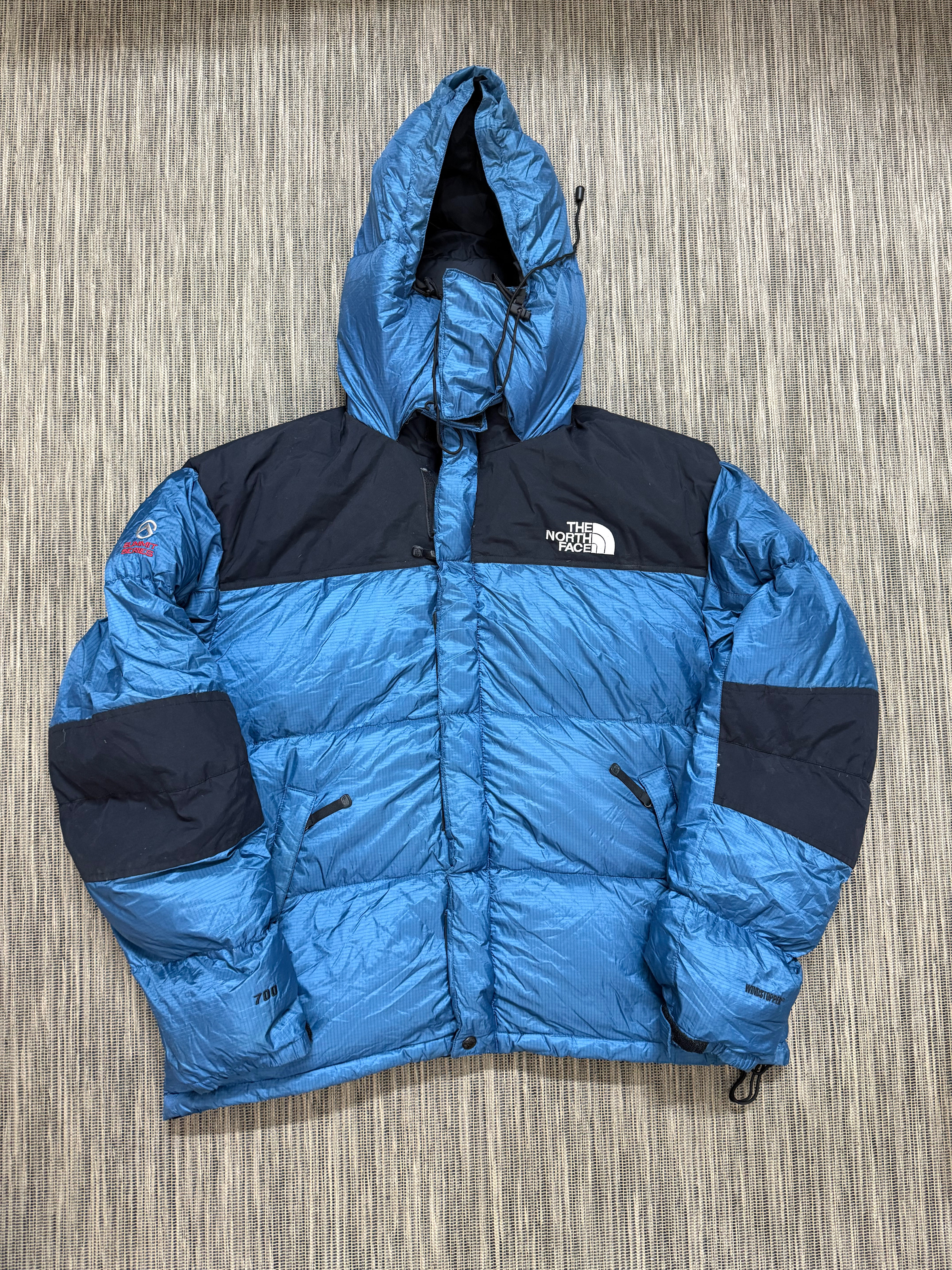 TNF baltoro premium puffer