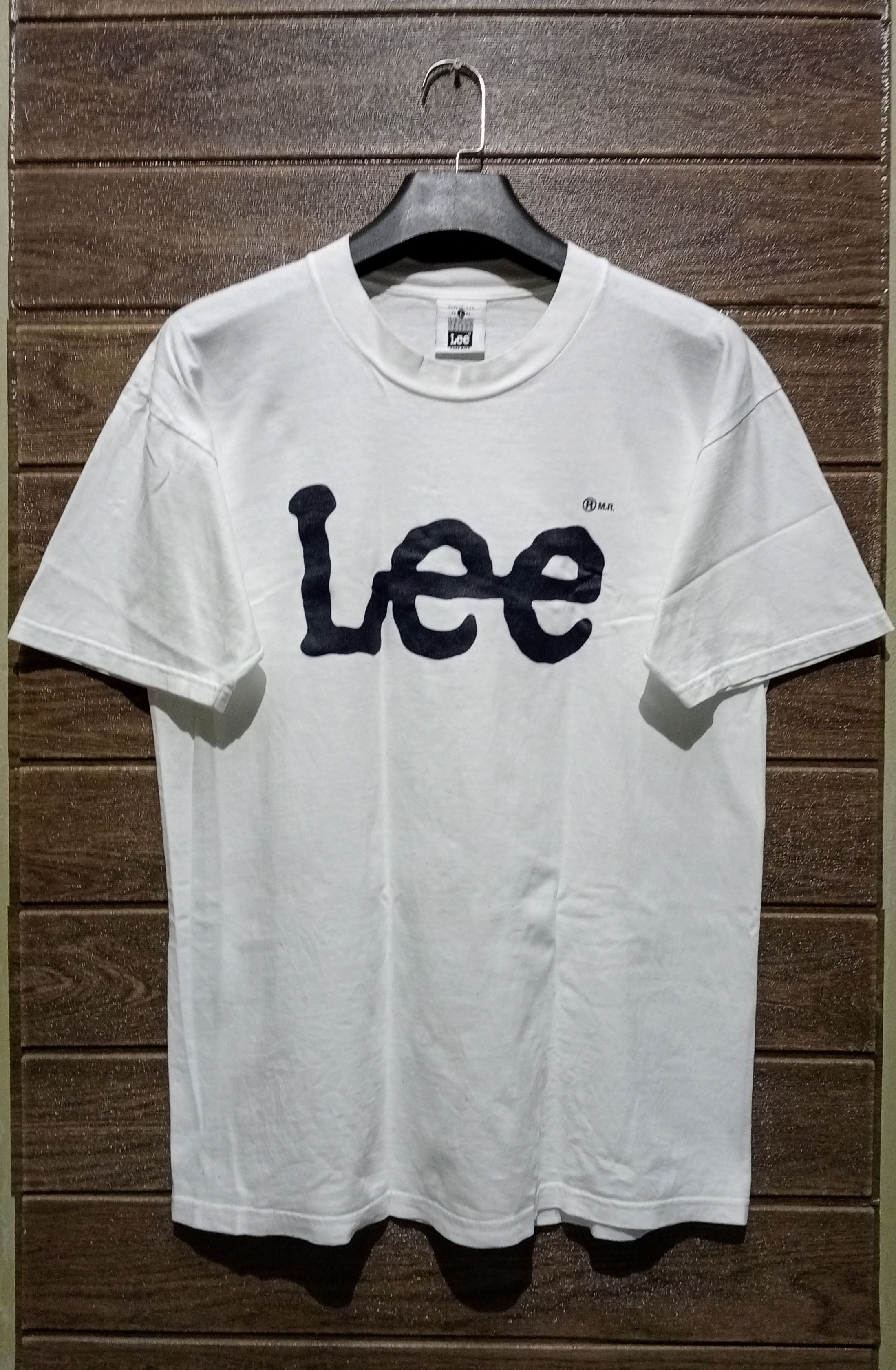 Lee T Shirt