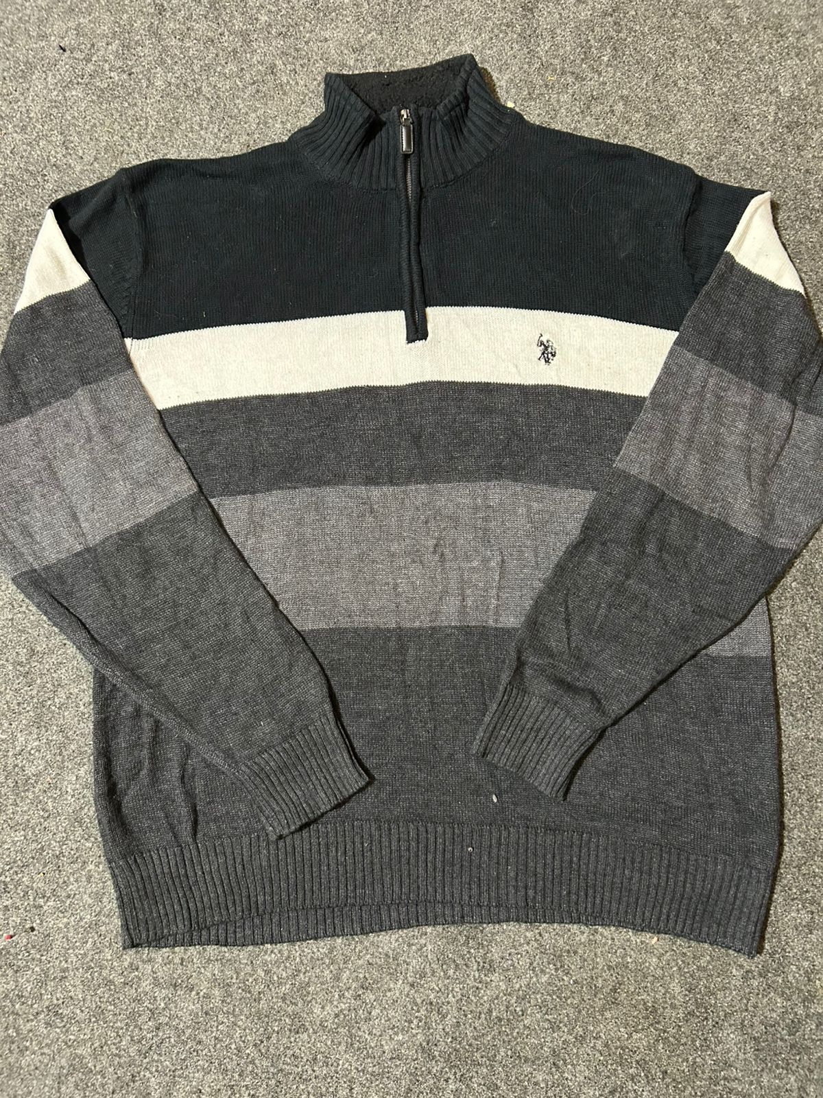 Mixed Branded Sweaters