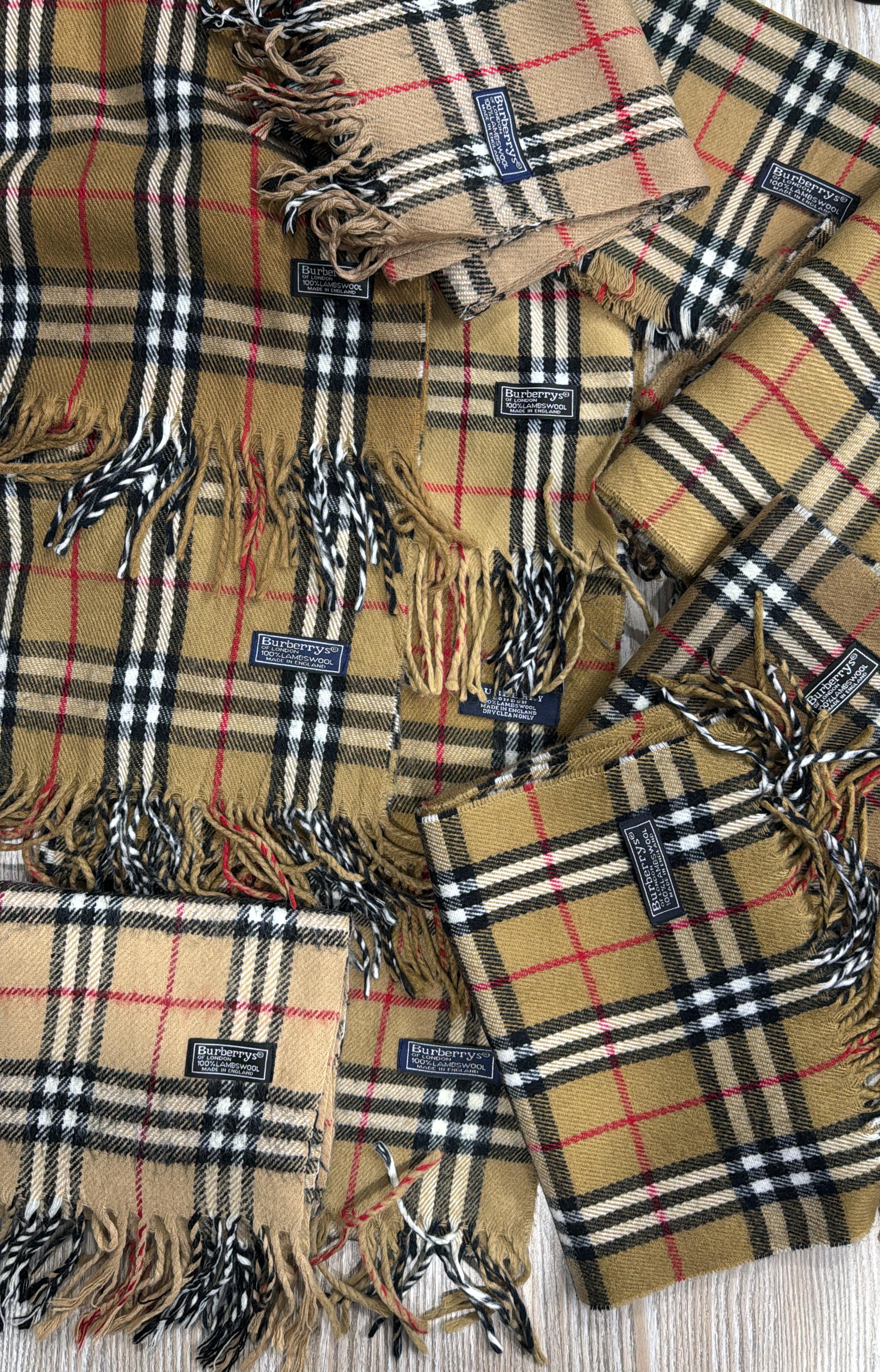 T1718 Burberry Scarves 🧣