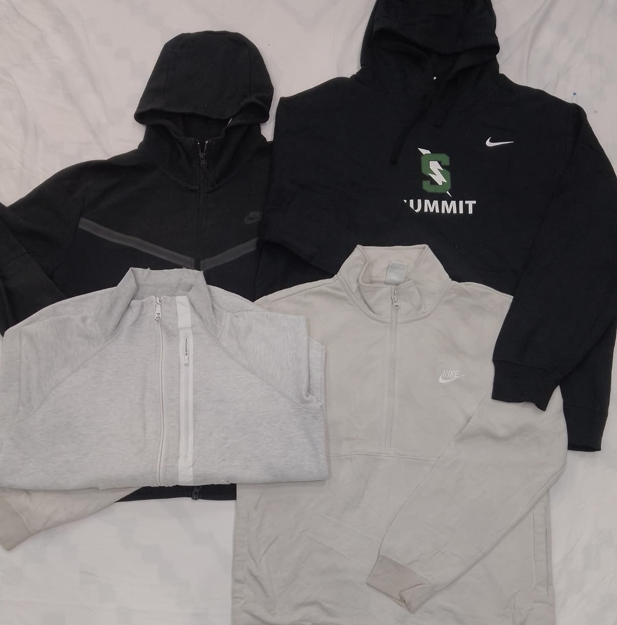 ZA0008 Nike パーカー/ スウェットシャツ