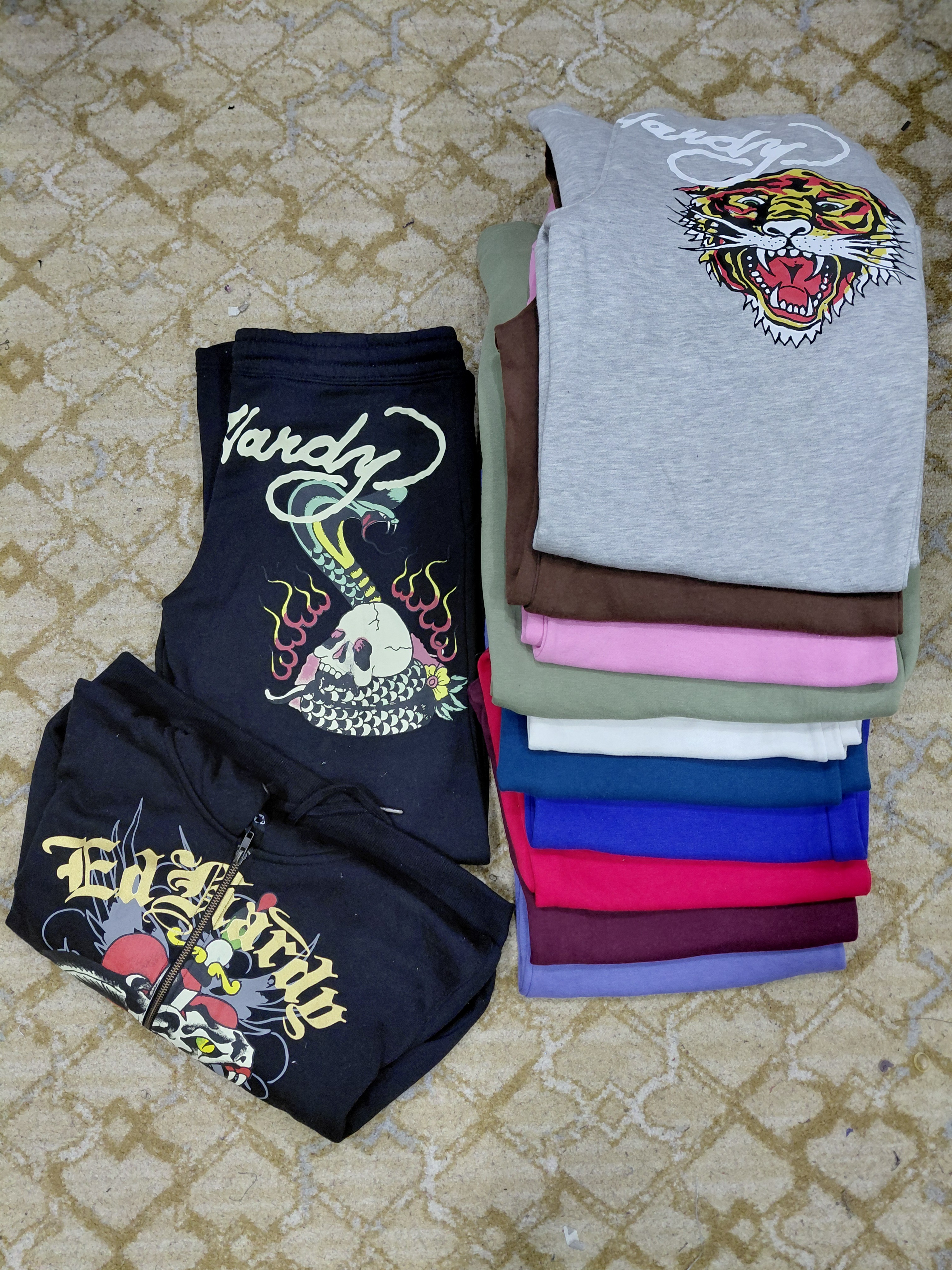 Conjuntos deportivos Ed Hardy para mujer