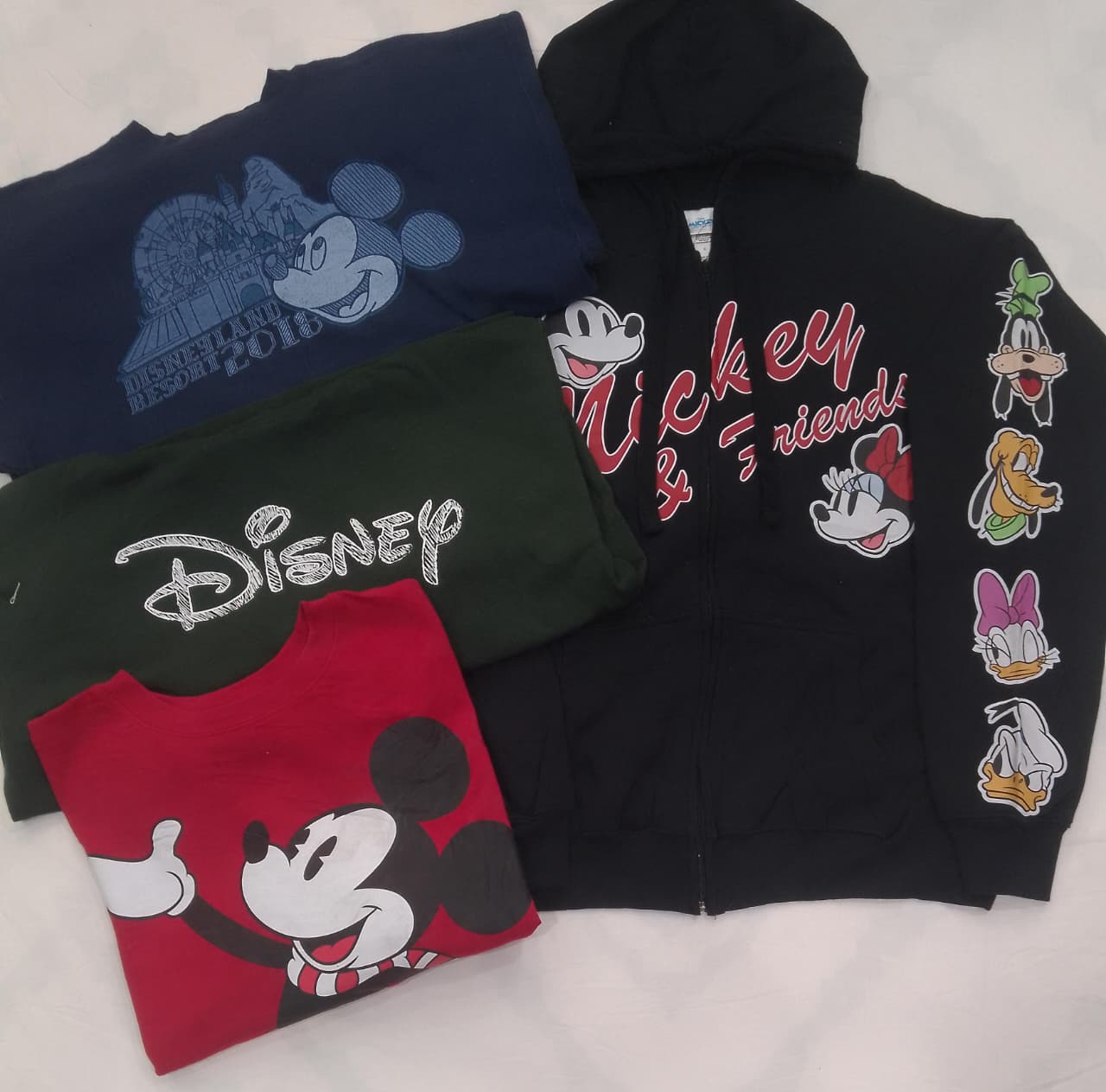 CRZ0054 Mickey Mouse Vintage Hoodie & Crewneck