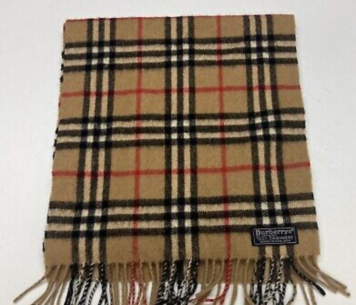 Burberry scarve
