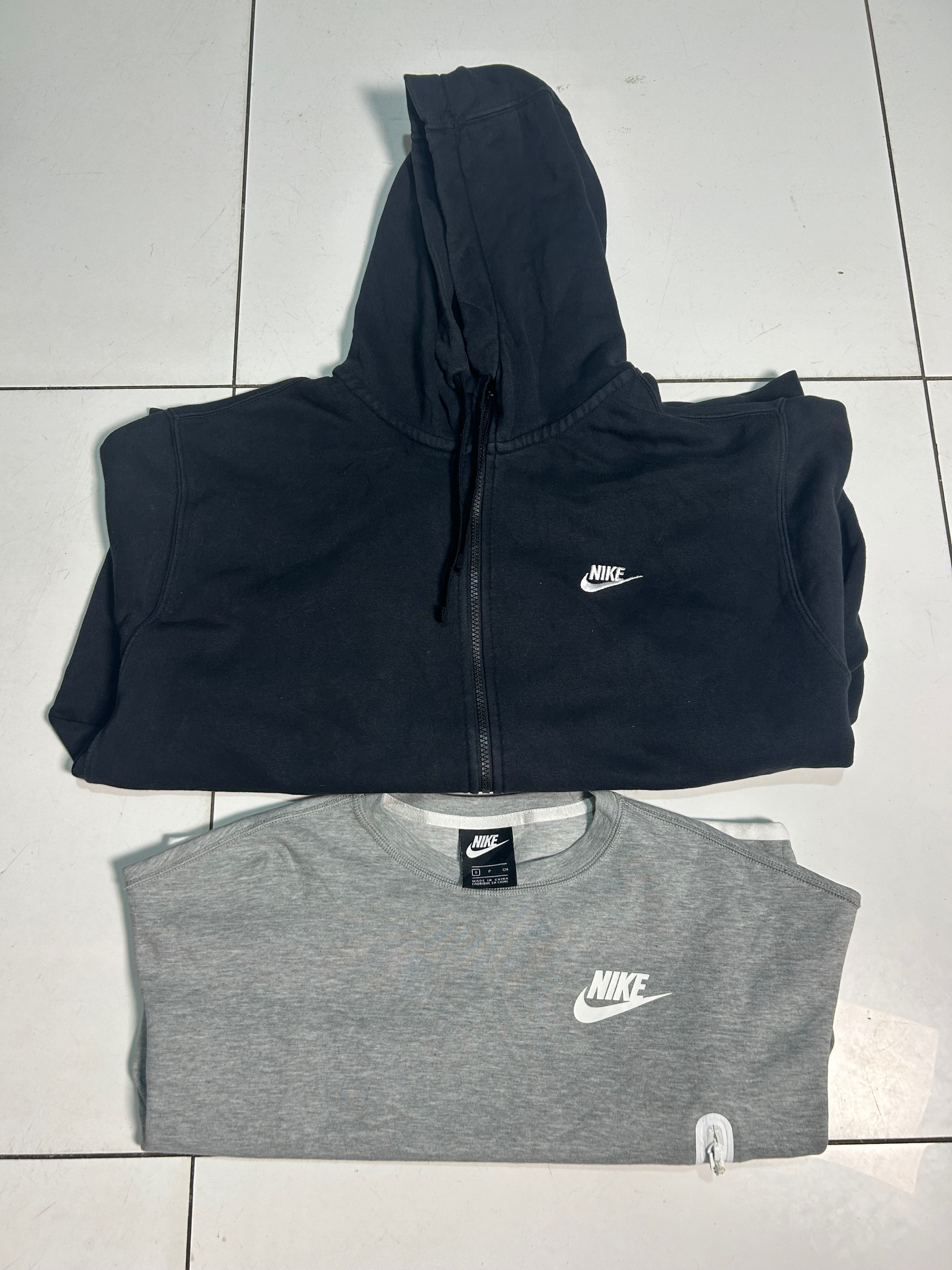 Nike Hoodies & Sweatshirt  WR-0057