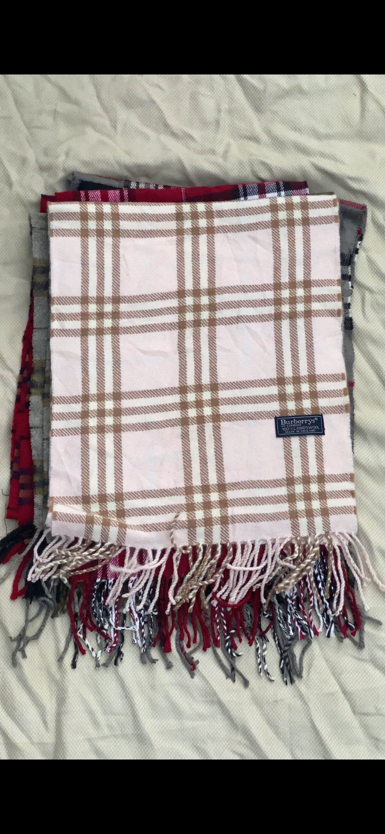 Burberry scarve