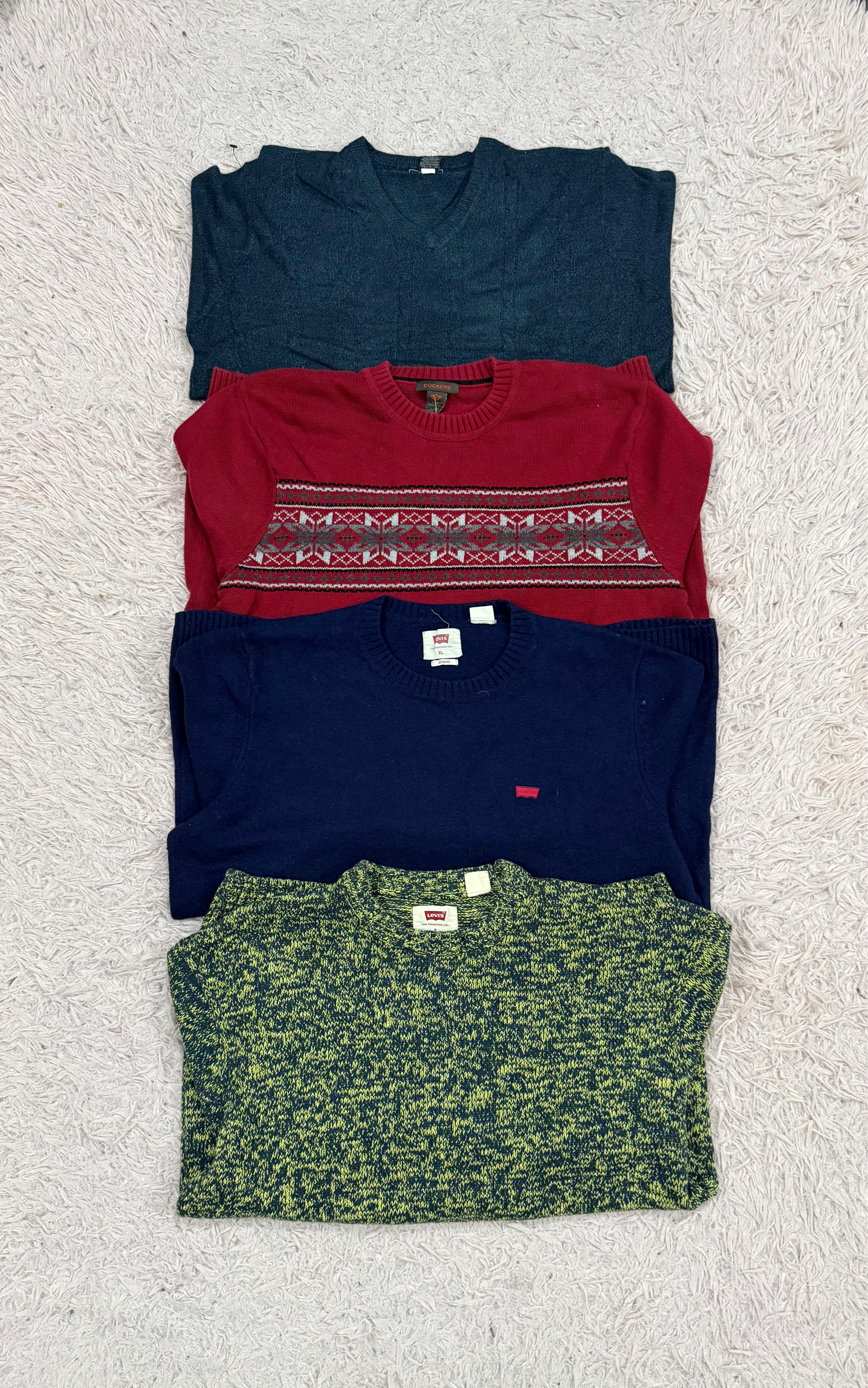 Levi’s Dockers Lee & Chaps Suéteres