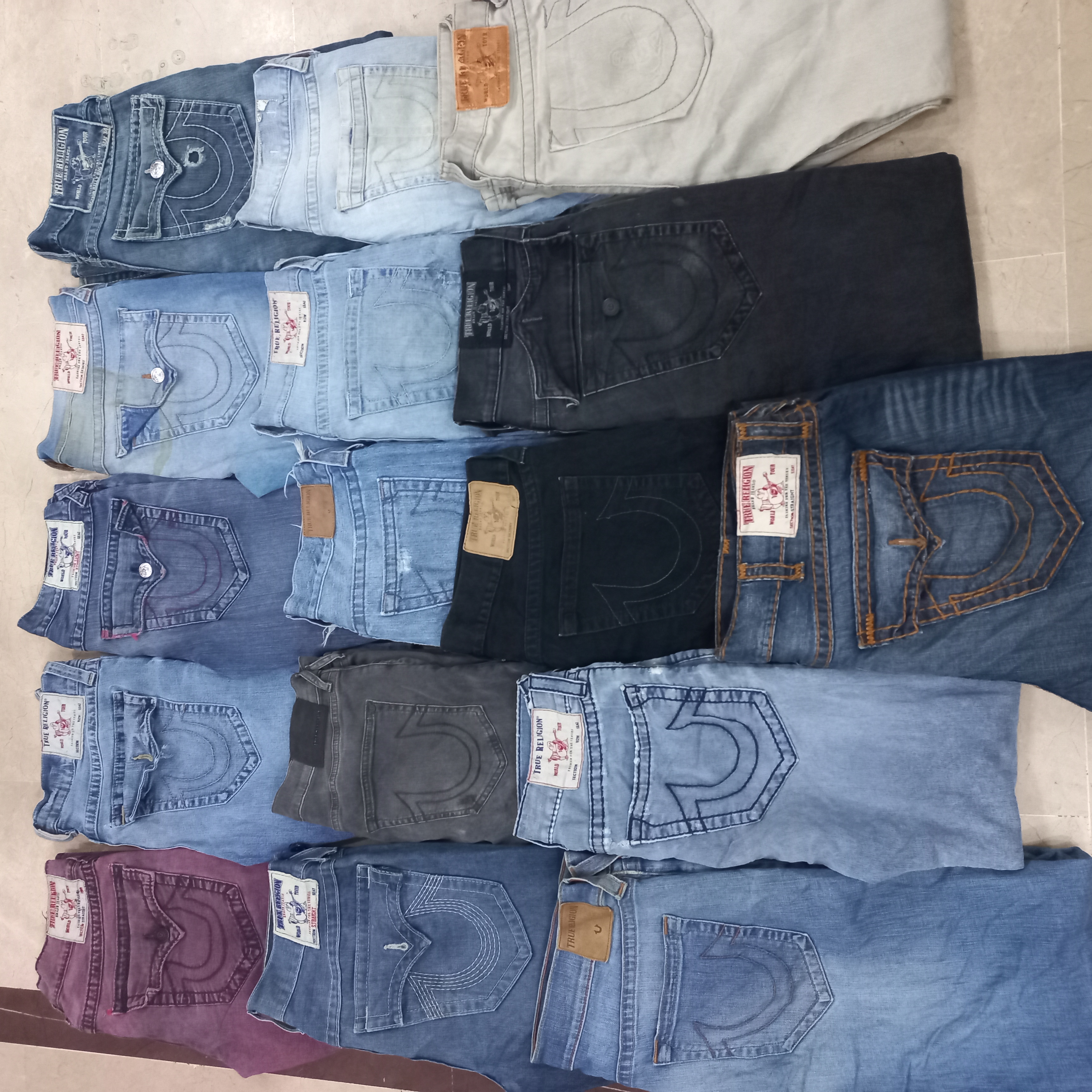 True Religion Bundle 16 pcs [121025]