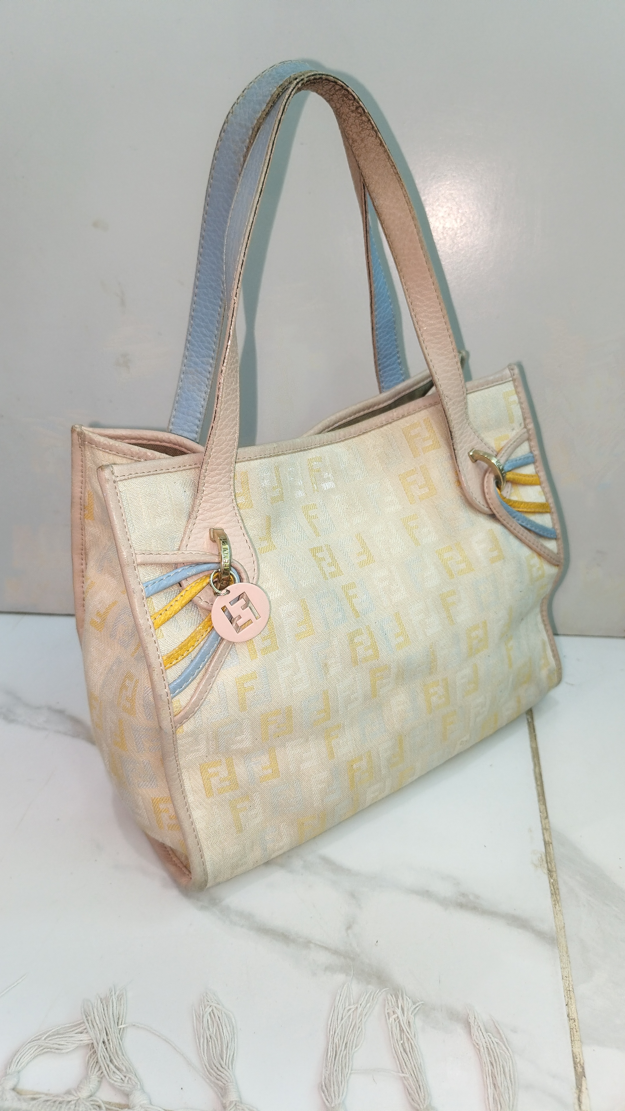 Gucci lv fendi bags