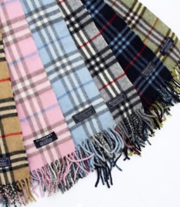 Foulard Burberry speciali