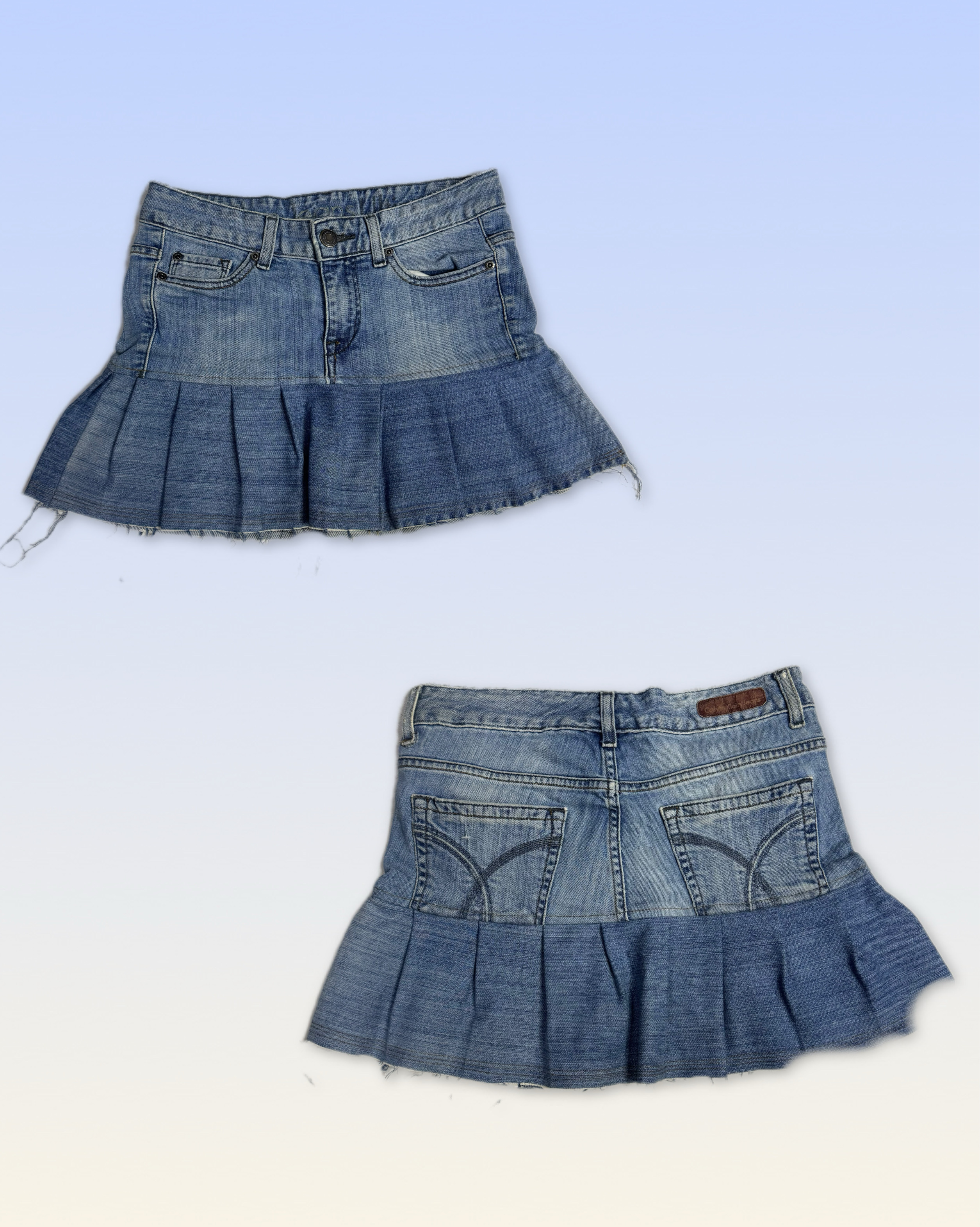 Mini-jupe plissée en denim recyclé