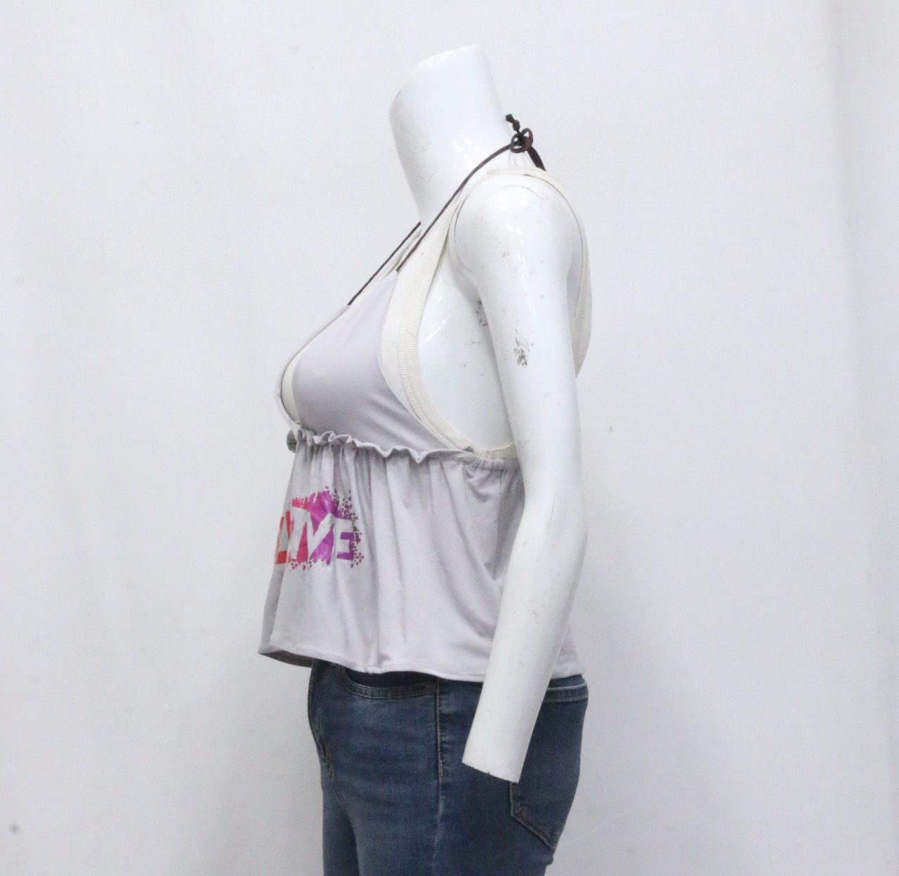 CR651 Blusa Halter Peplum Con Volantes Reciclada