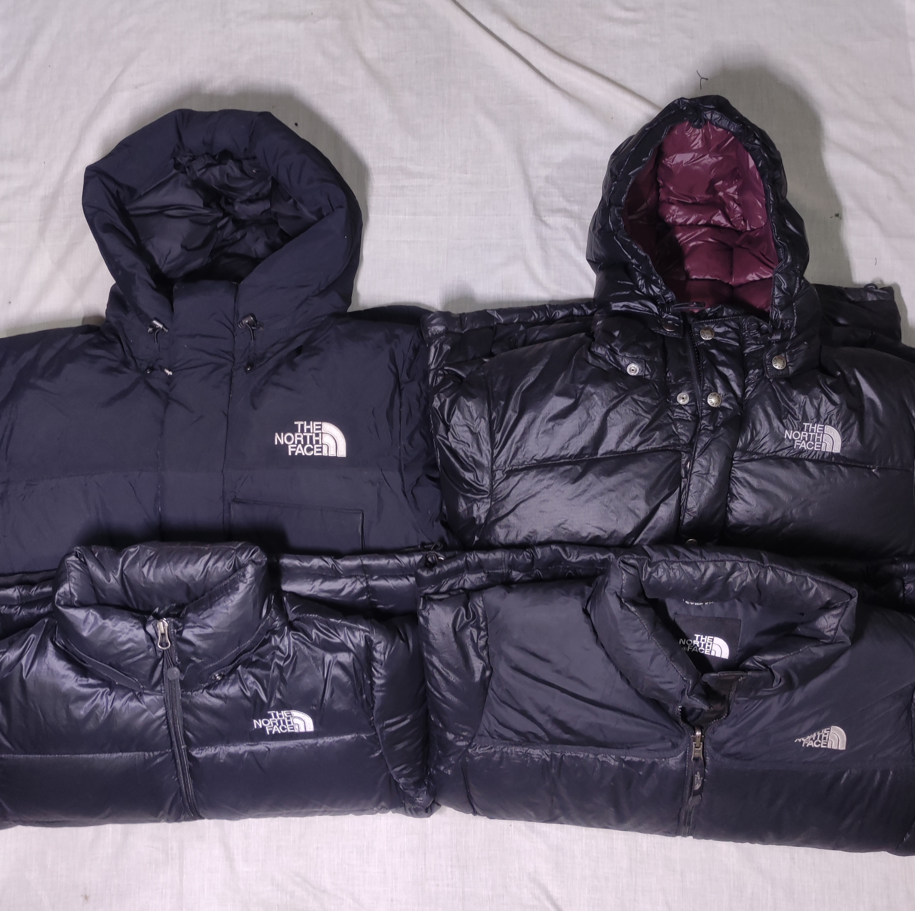 The North Face Puffer Jackets 700 Black P05