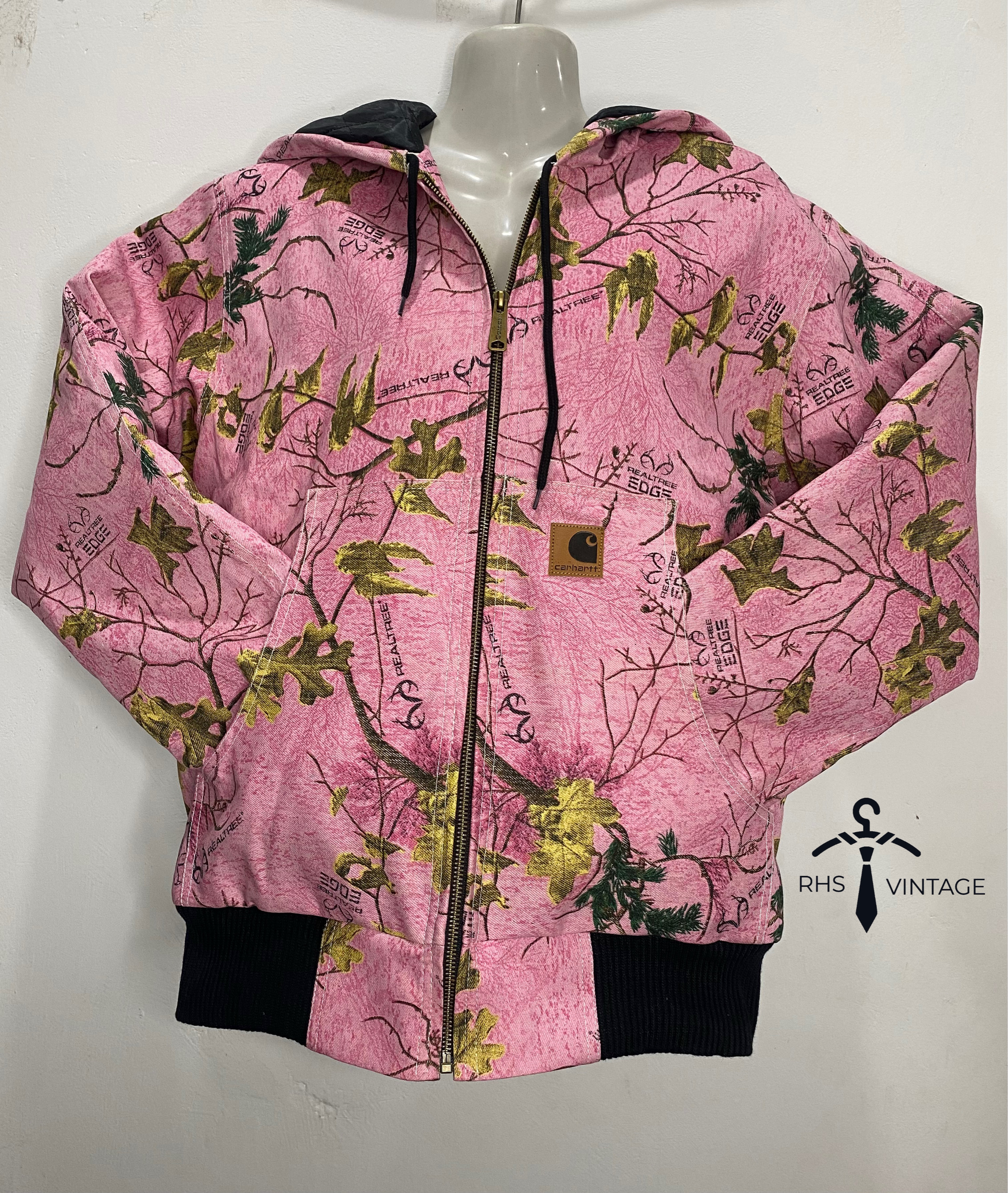 Carhartt Rework-Stil rosa Dschungeldruckjacke