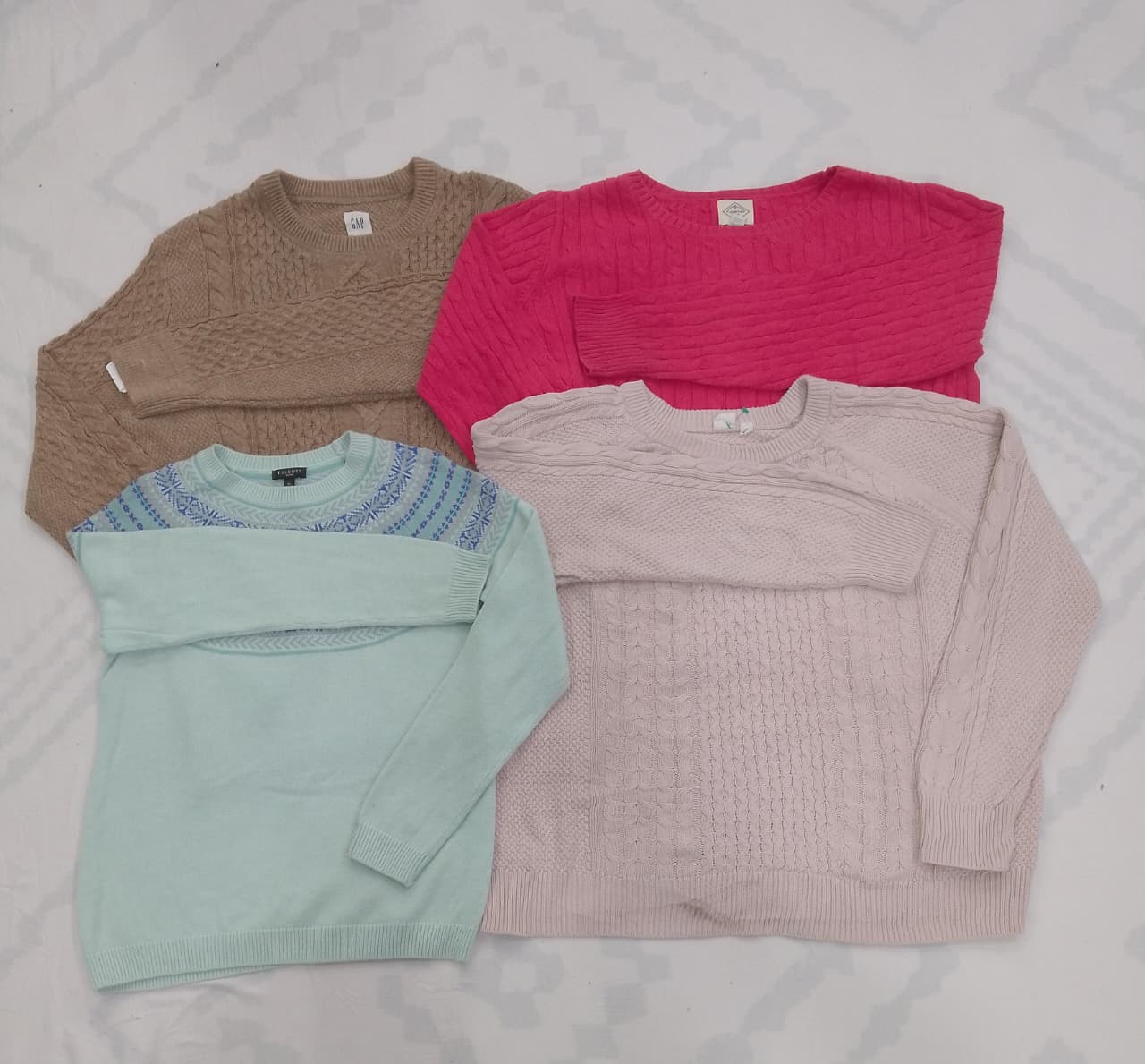 ZV0183 unbranded Sweater