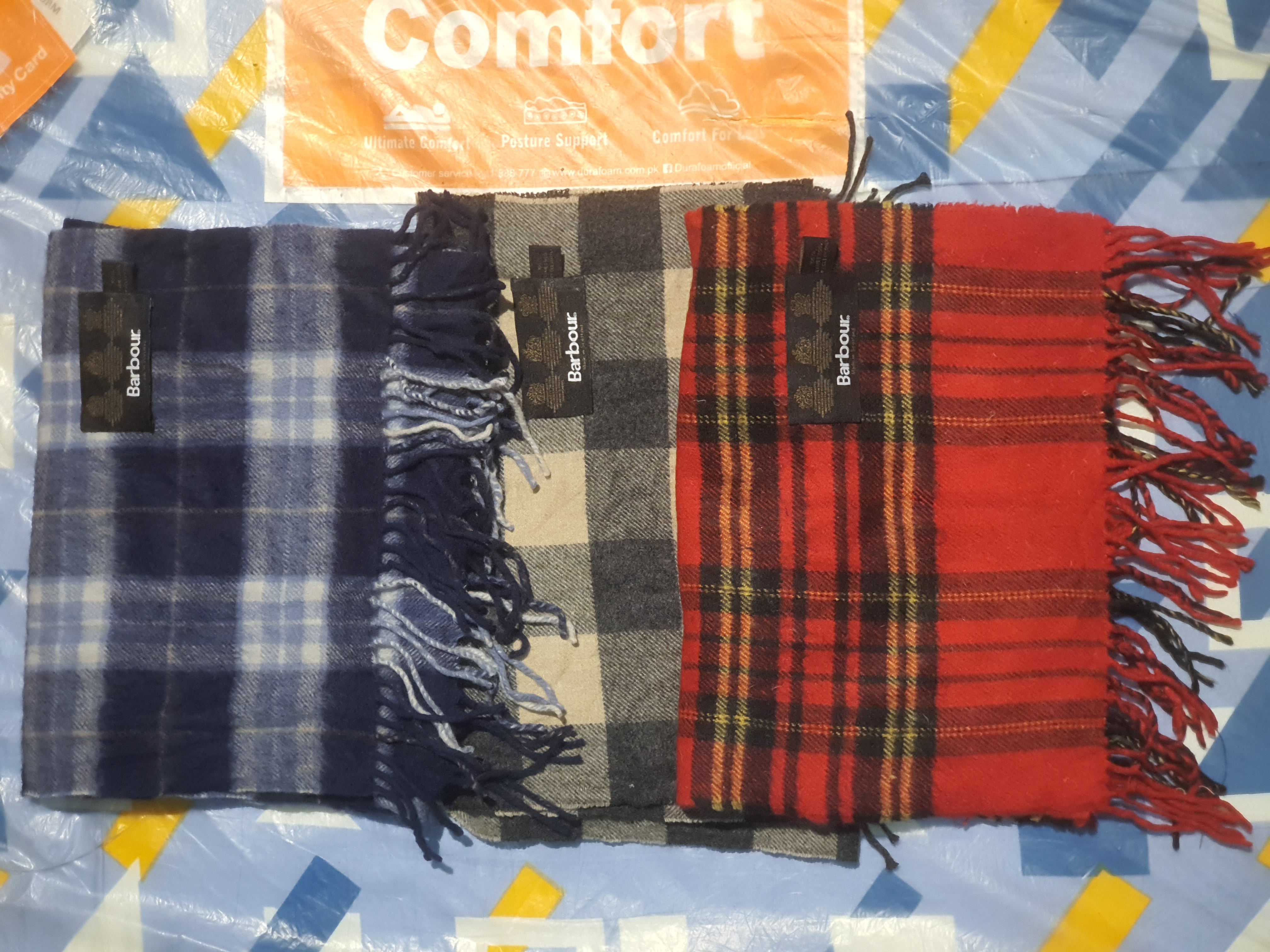 Barbour scarve