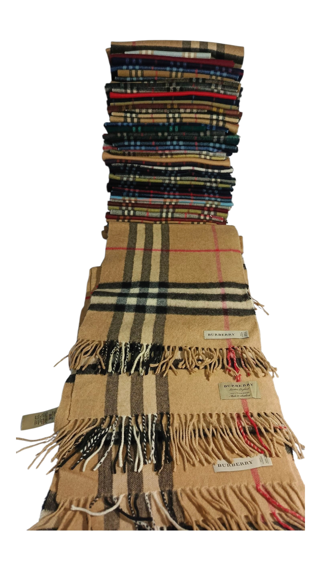 Cachecóis Burberry autênticos 💯% Cashmere. 10/10