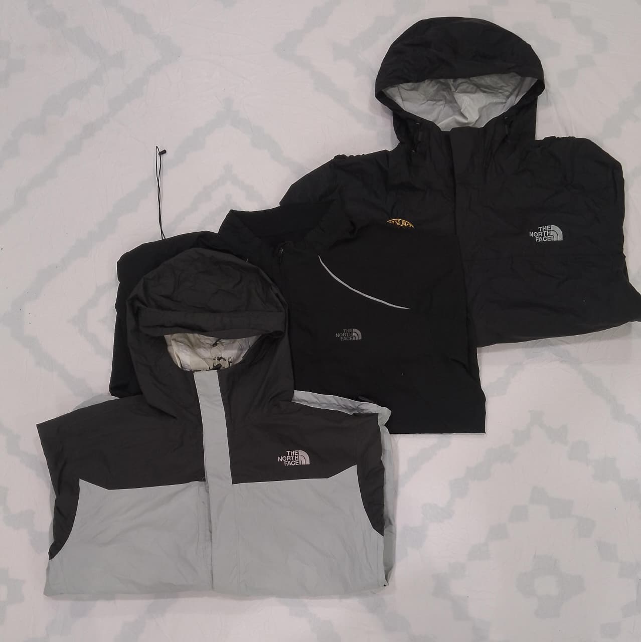ZV0246 The north face light zipper
