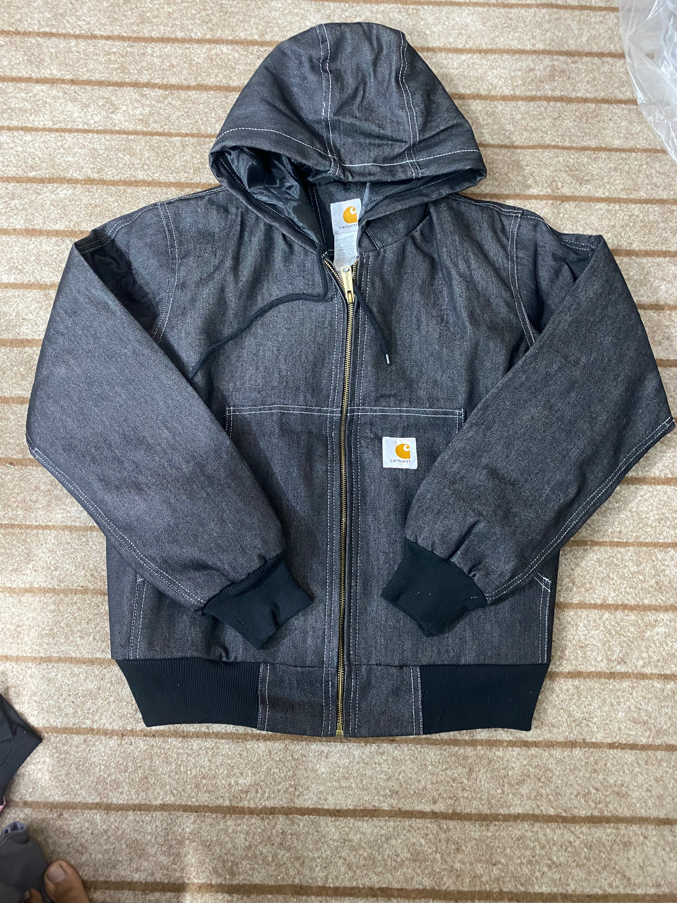 Jaquetas ativas em denim preto Rework da Carhartt