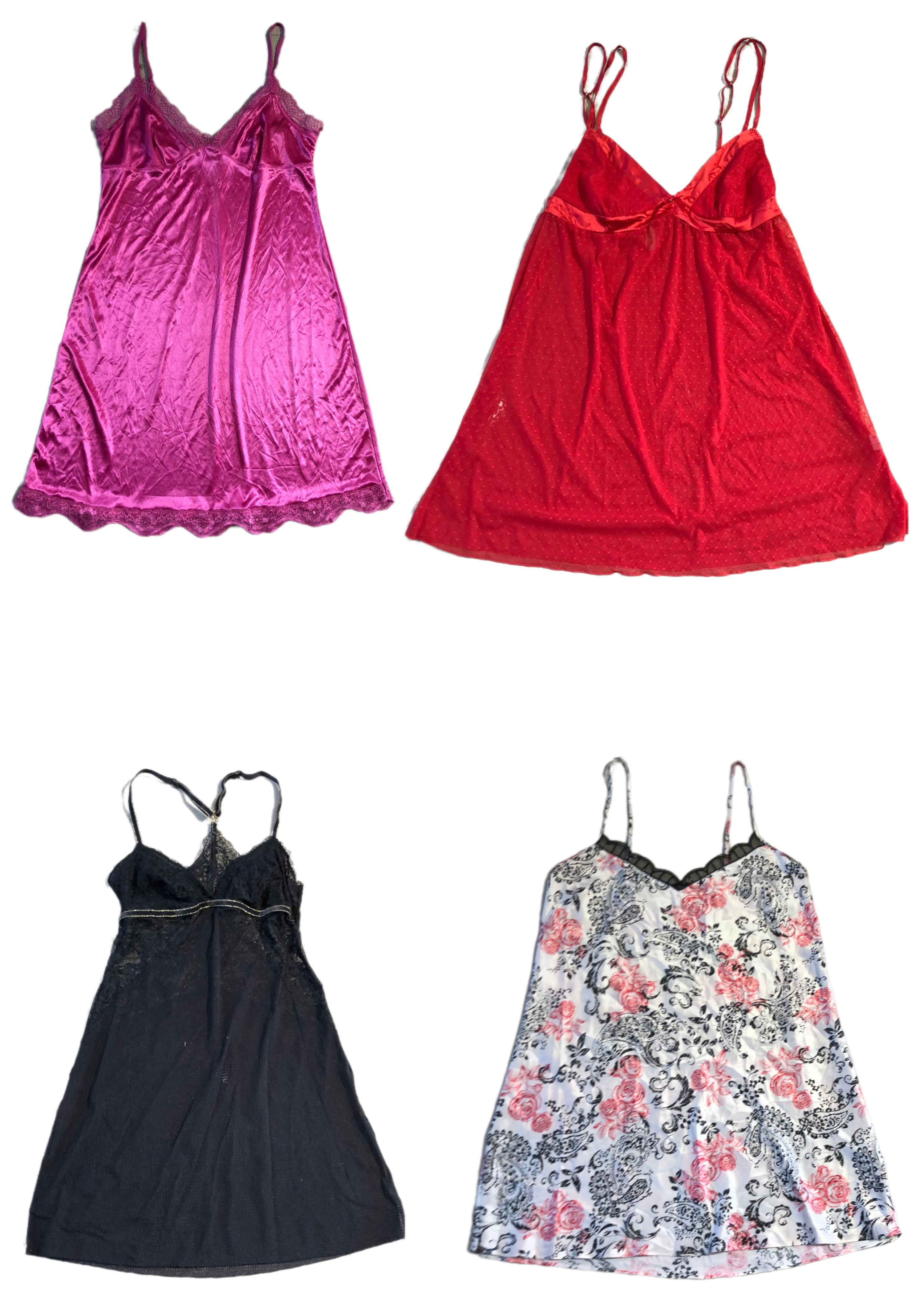 CAMISOLES À ENCOLURE DÉCOLLETÉE EN COULEUR ÉTÉ