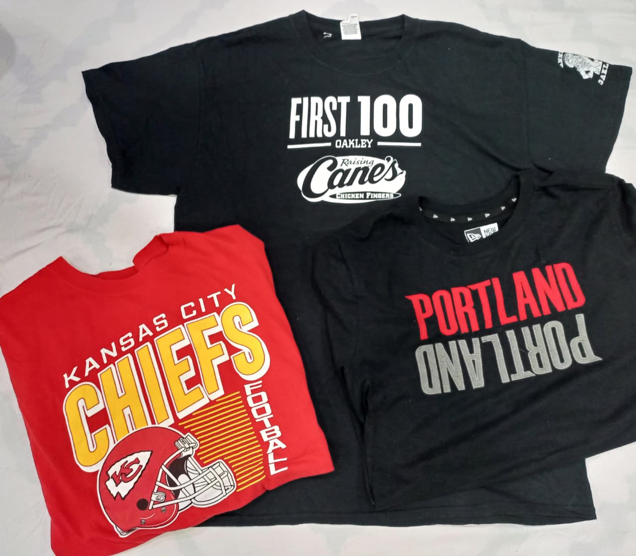 「CRZ0309 ヴィンテージグラフィックTシャツバンドル」