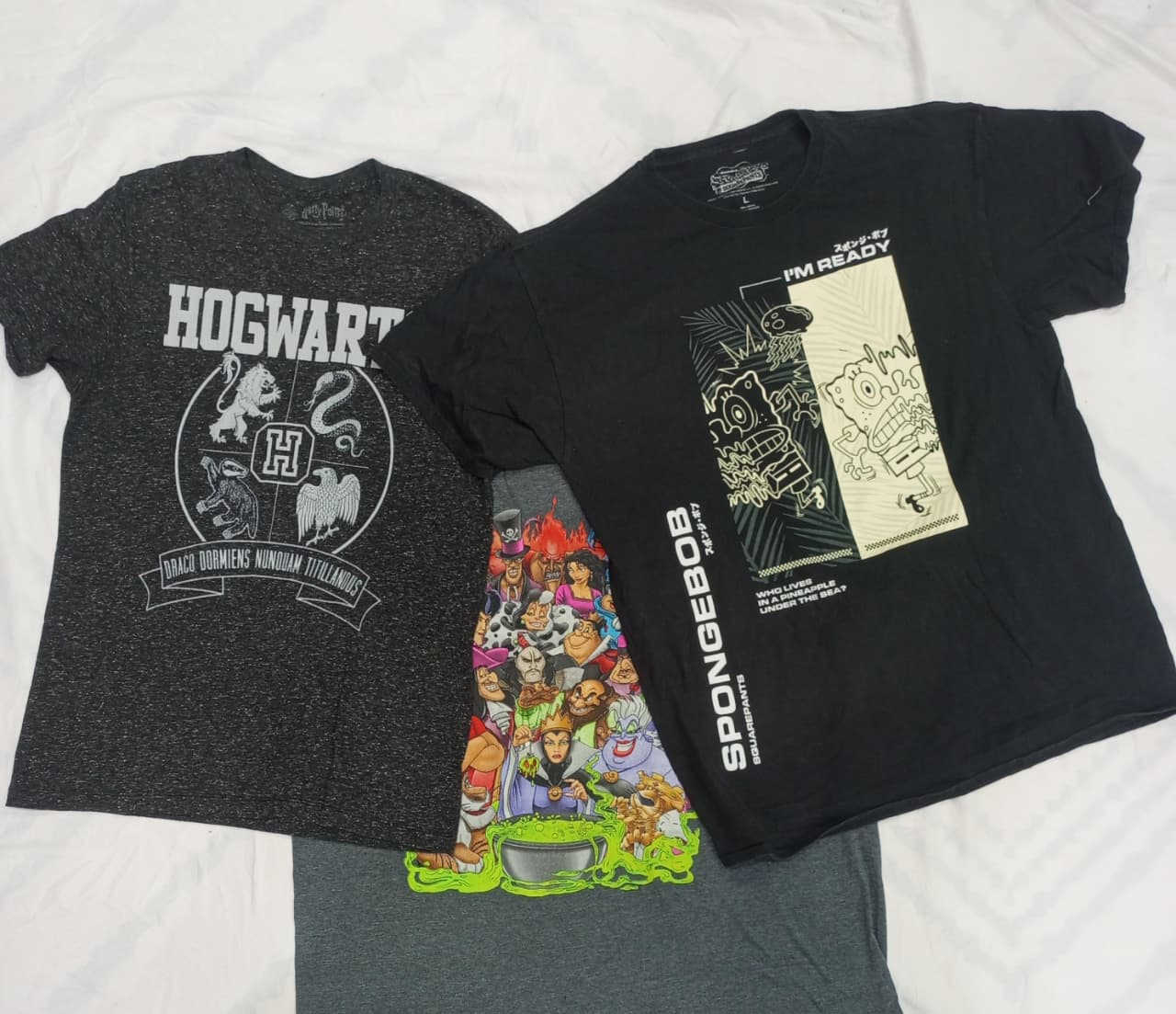 CRZ0346 ヴィンテージ プレイフル グラフィック プリント Tシャツ