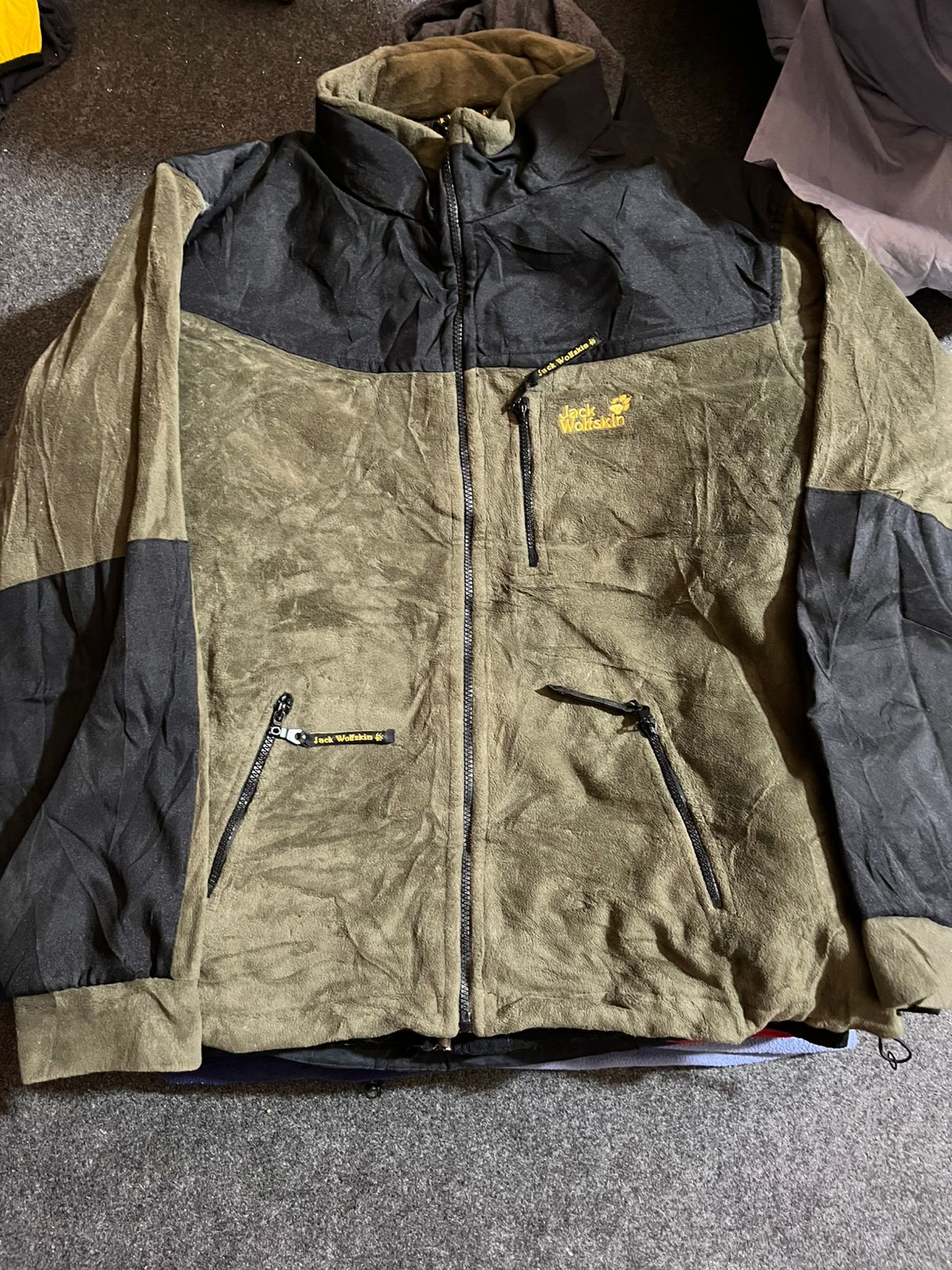 Jack Wolf skin jacket