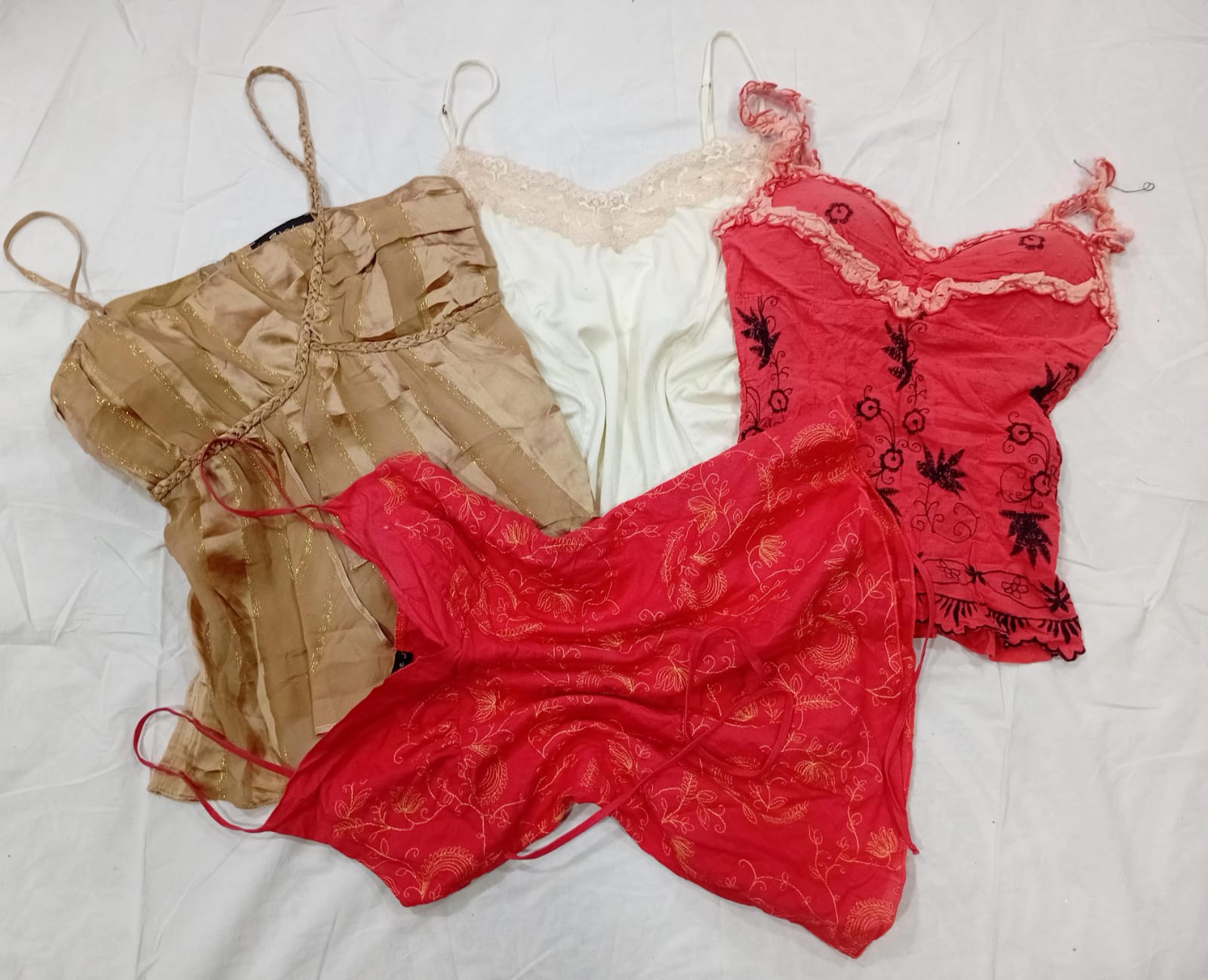IQ0952 Y2K Retro Charm Cami Tops