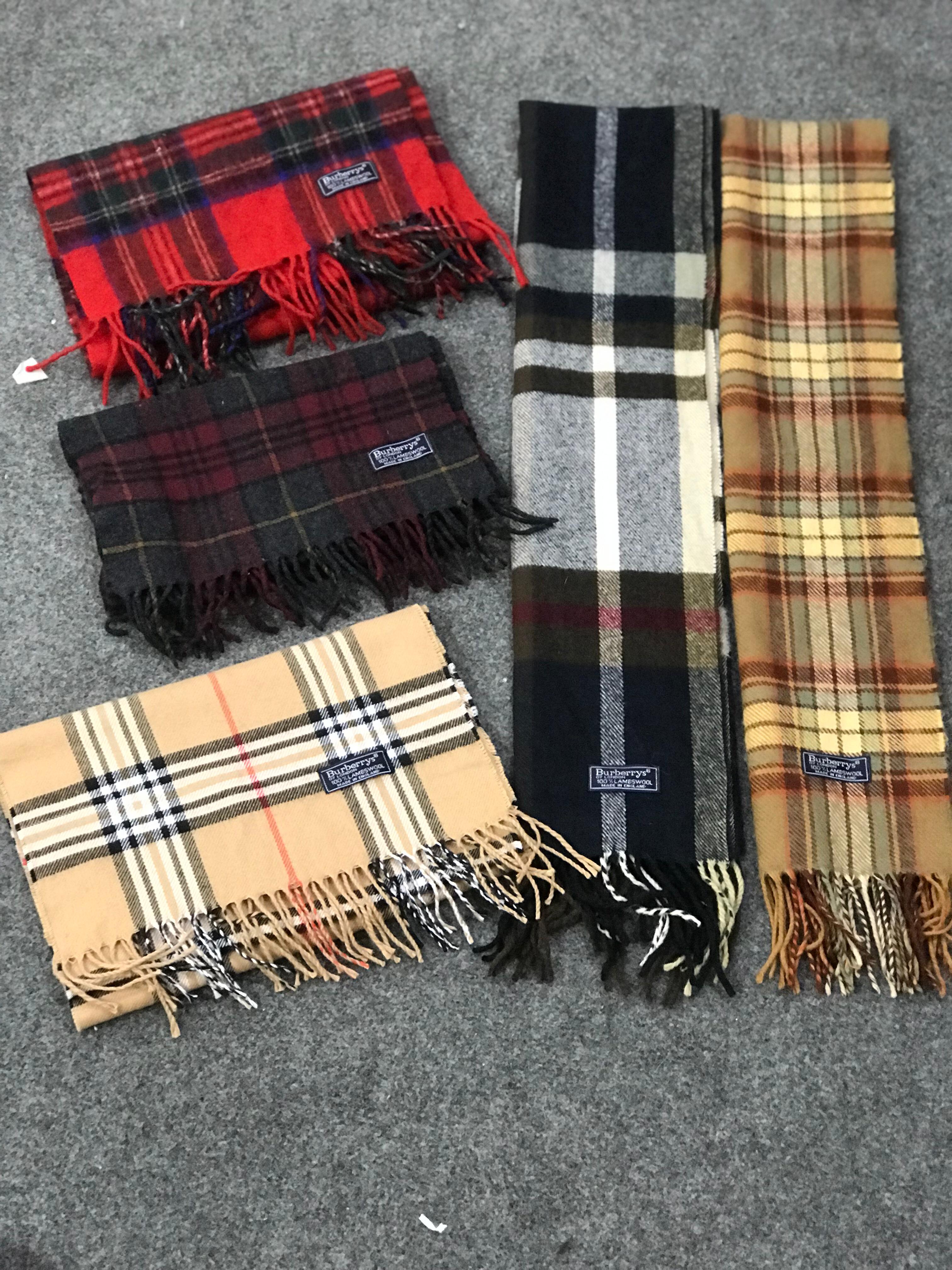 Burberry Scarve