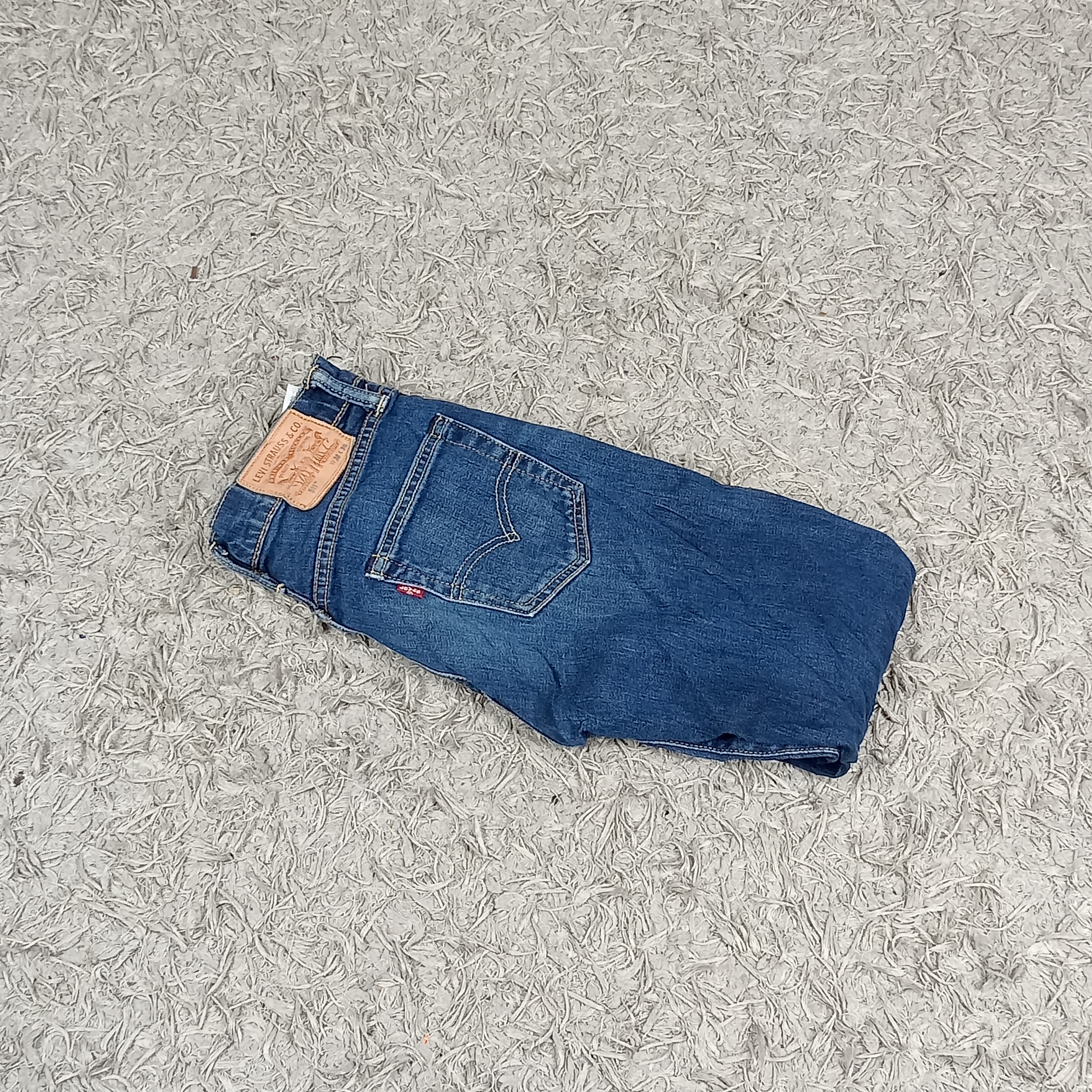 JEANS EN DENIM CODE MIX LEVIS SPÉCIAL (BUNDLE 33)