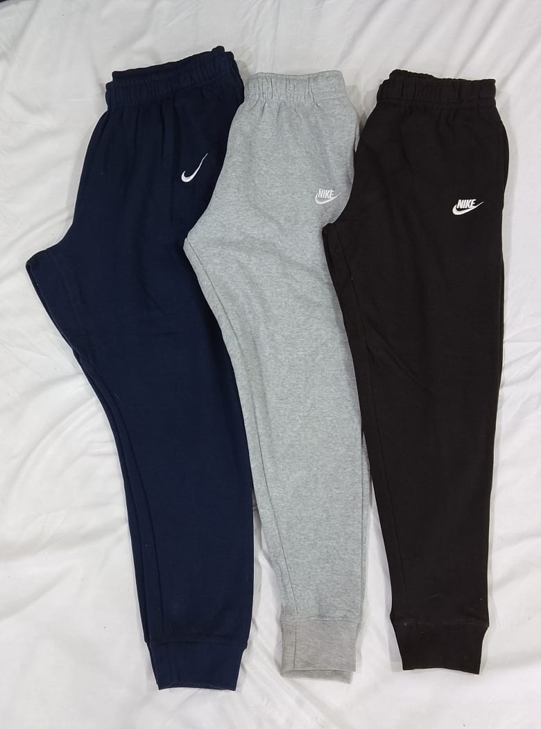 CR5428 Vintage Everyday Nike Jogger Trousers Bundle
