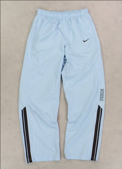 特別なヴィンテージのNikeトラックパンツ