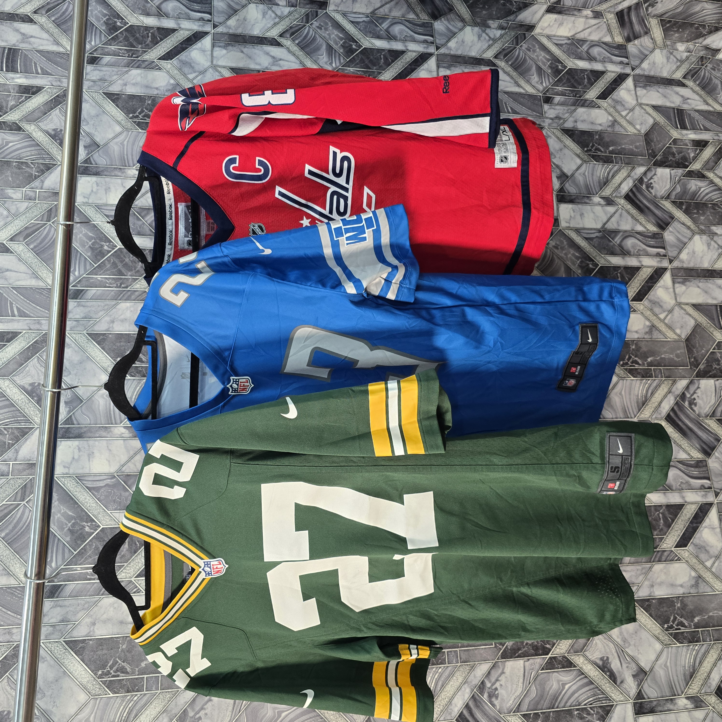 AV-0164 NFL/NHL Jersey