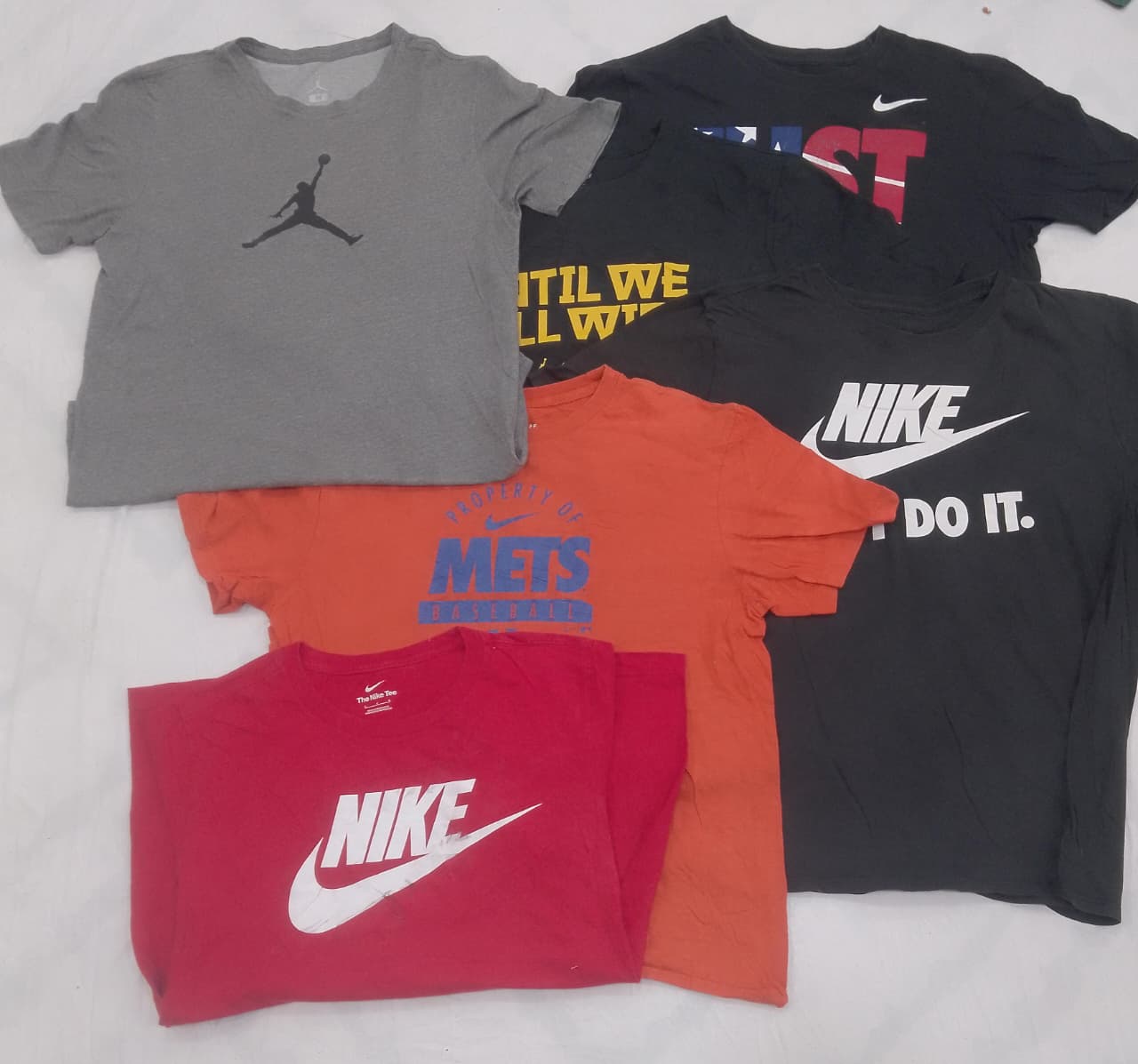 CRZ0413 Vintage Classic Nike T-Shirt Bundle