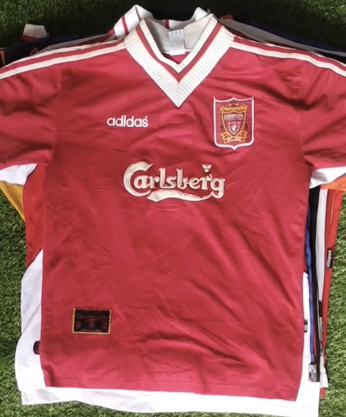 フットボールジャージ