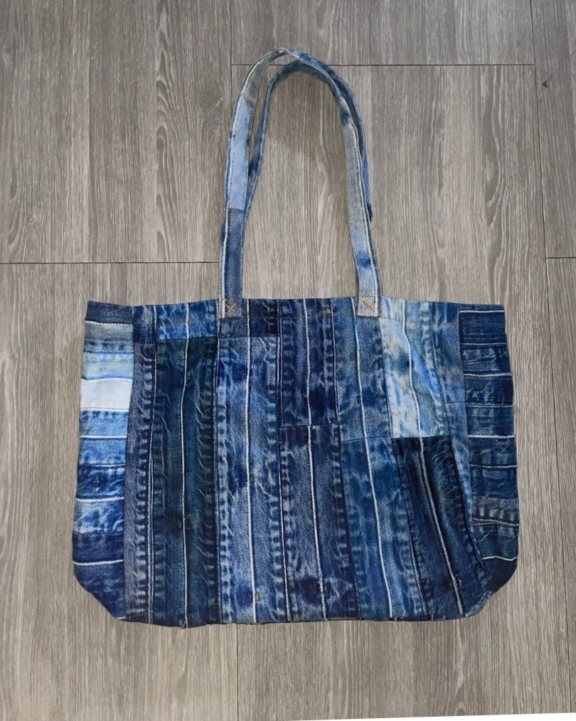 Upcycled Denim Gürtel Tote Bag