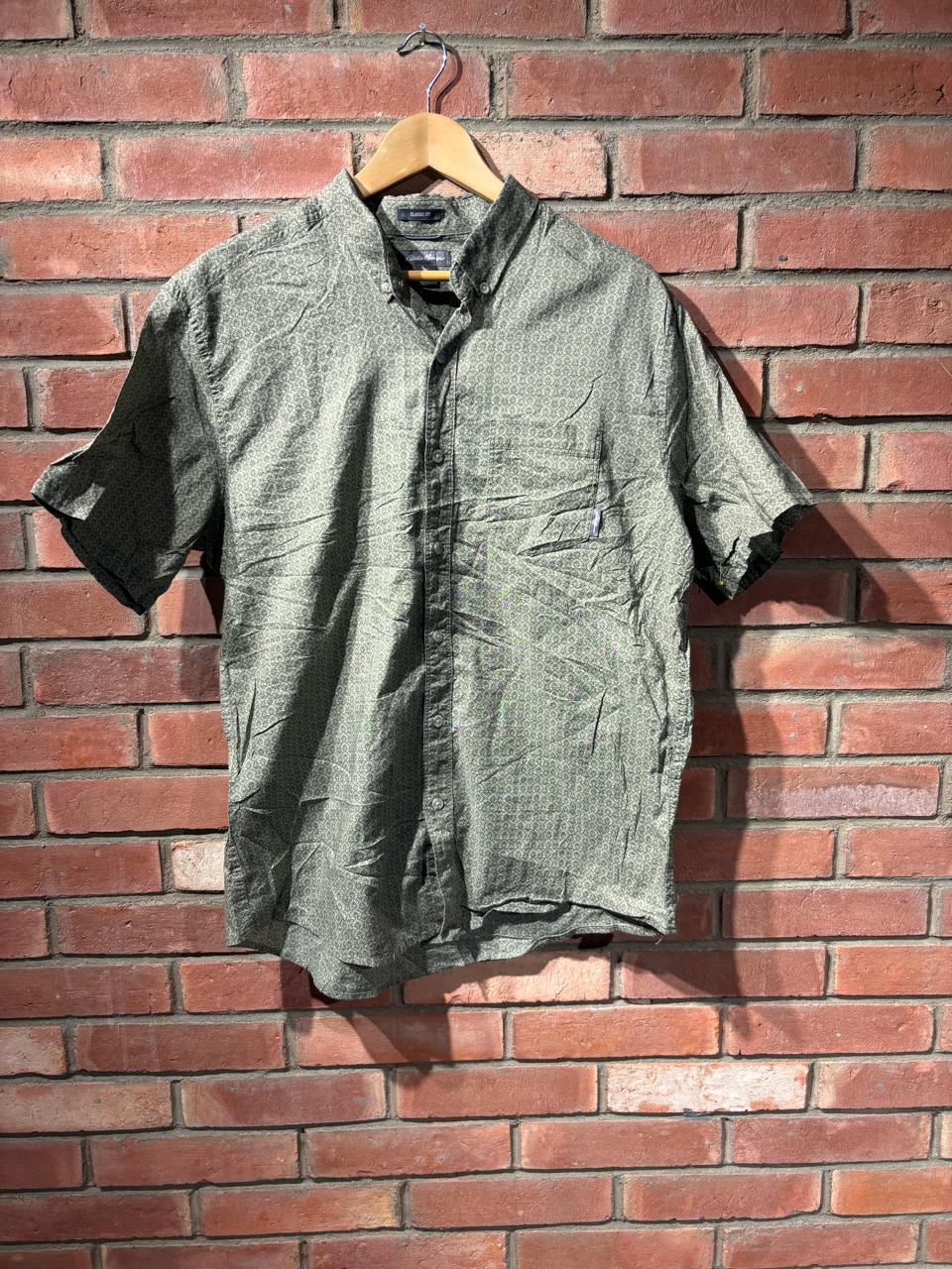 Eddie Bauer  Button Up Shirts