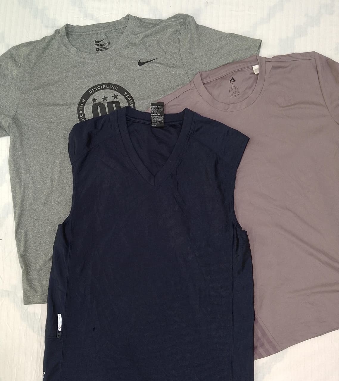 ZV0451 Mixed Logo T-Shirt