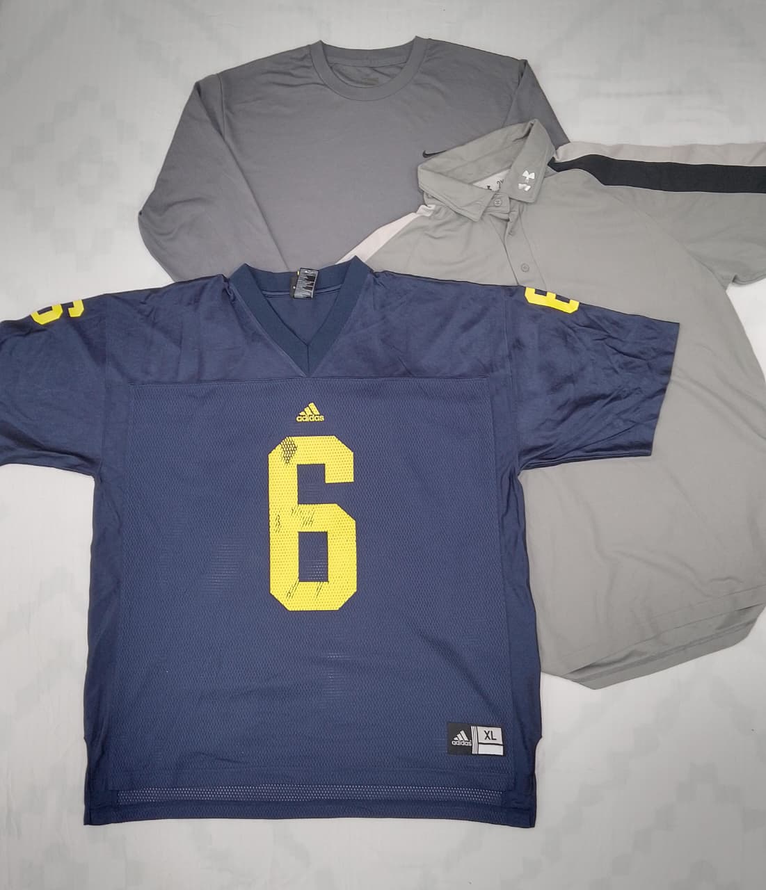 「ZV0452 ビンテージ＆モダン スポーツTシャツ」