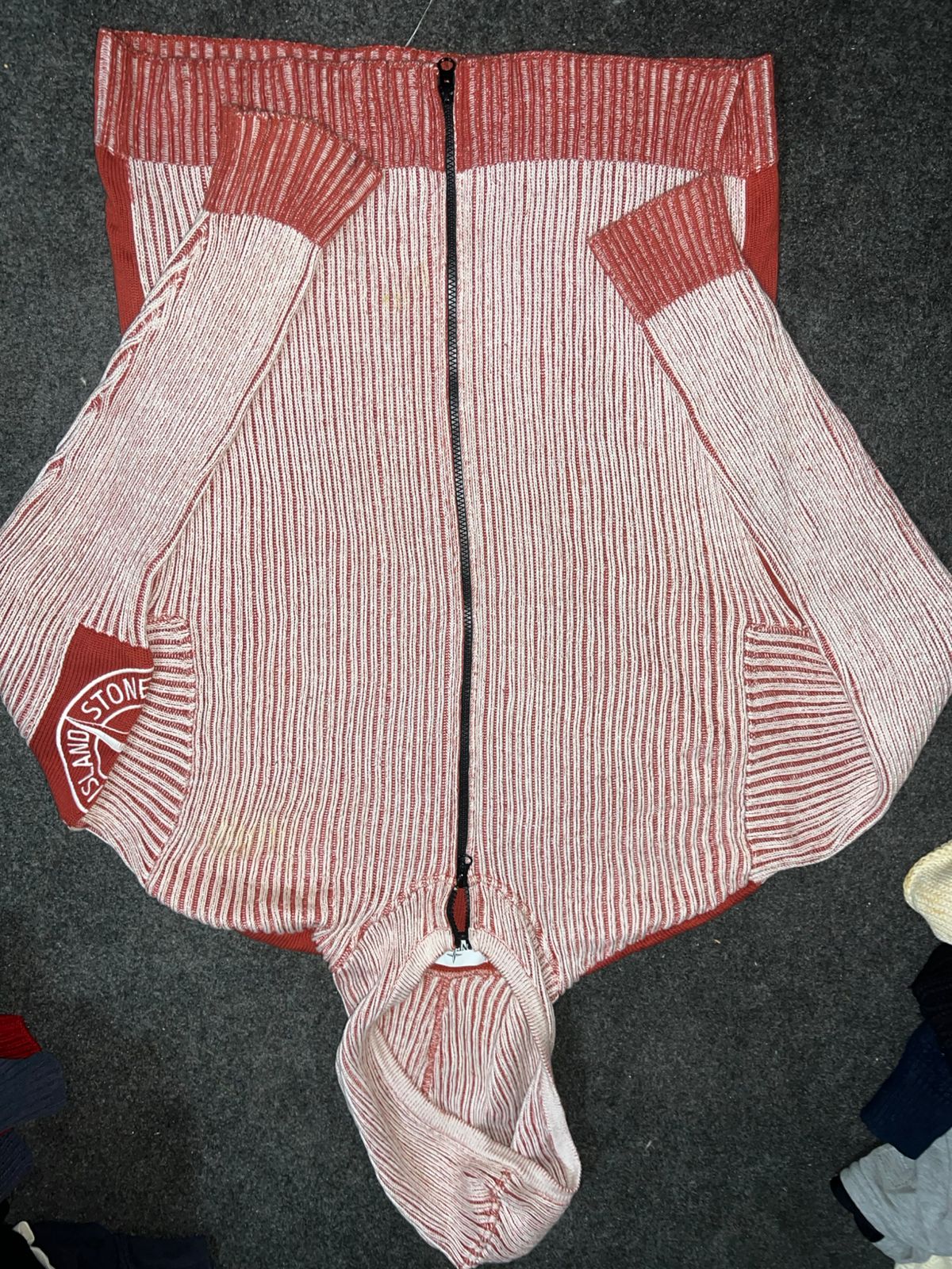 stone island sweater