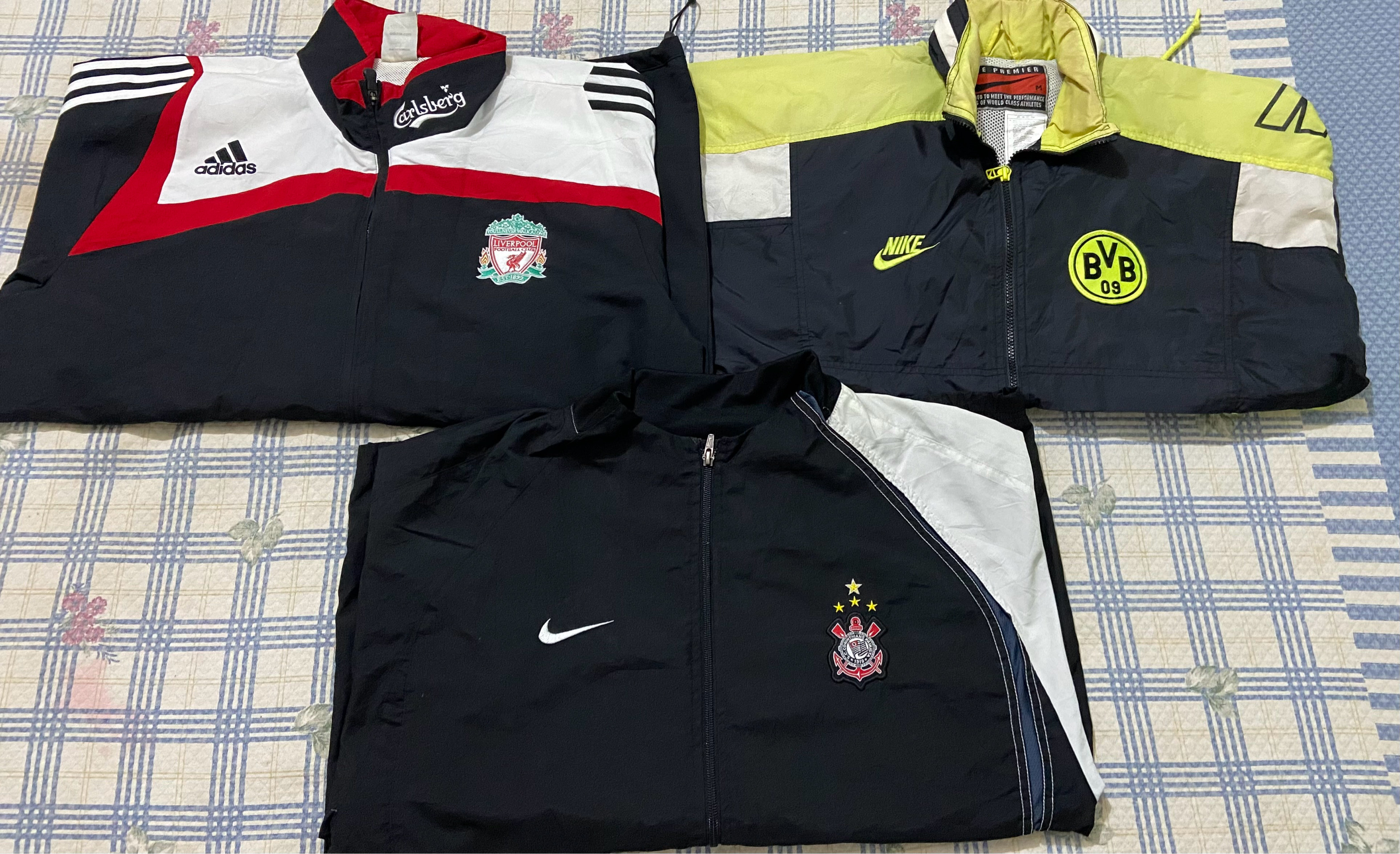 jaquetas de trilha de clubes de futebol