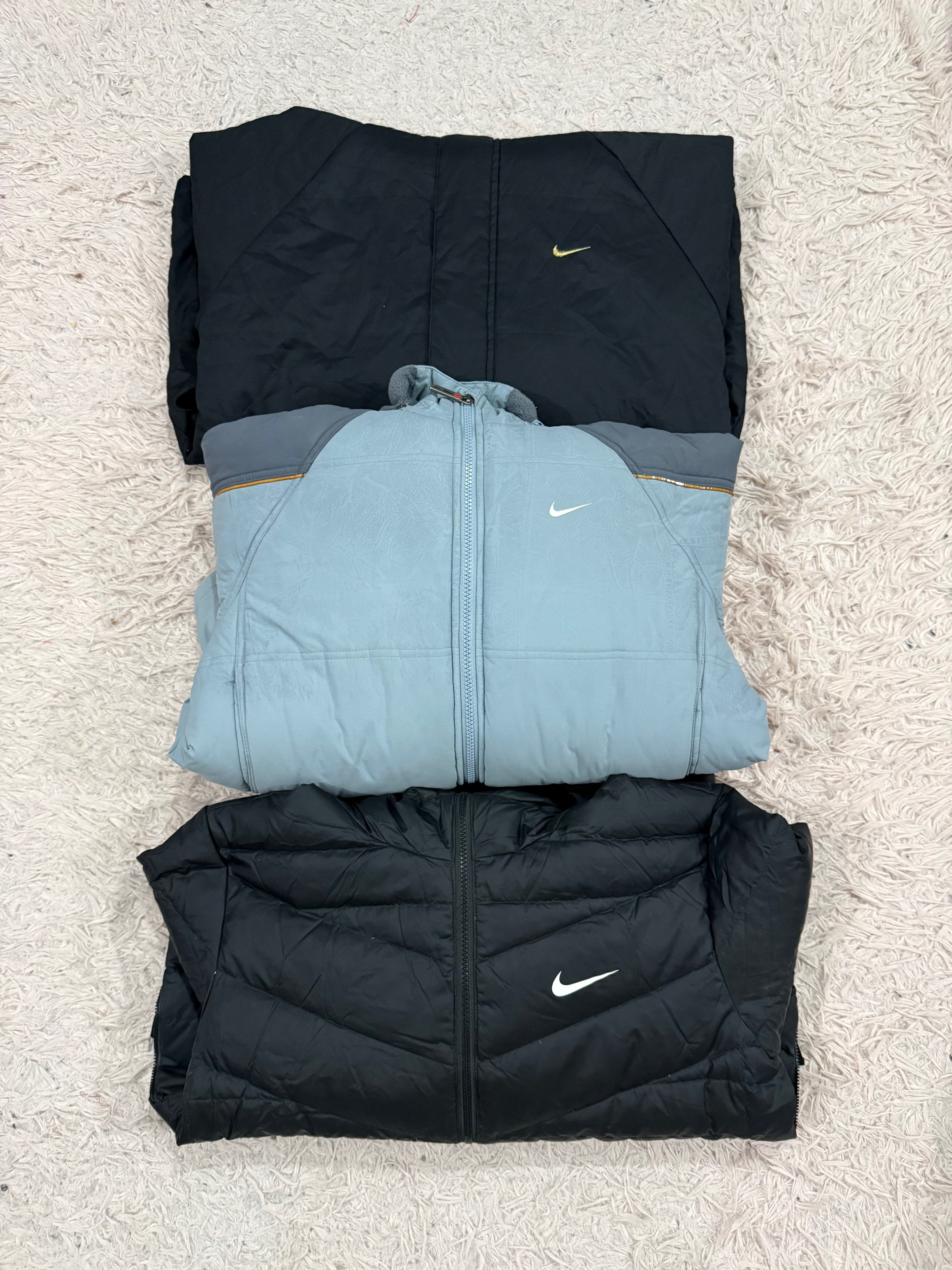 Puffer Nike Swoosh con cappucci
